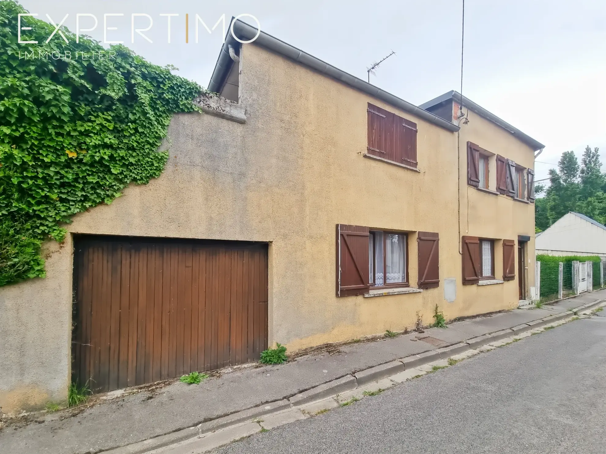 Maison de 147 m² à Feuquieres-en-Vimeu avec garage et atelier, proche baie de Somme 