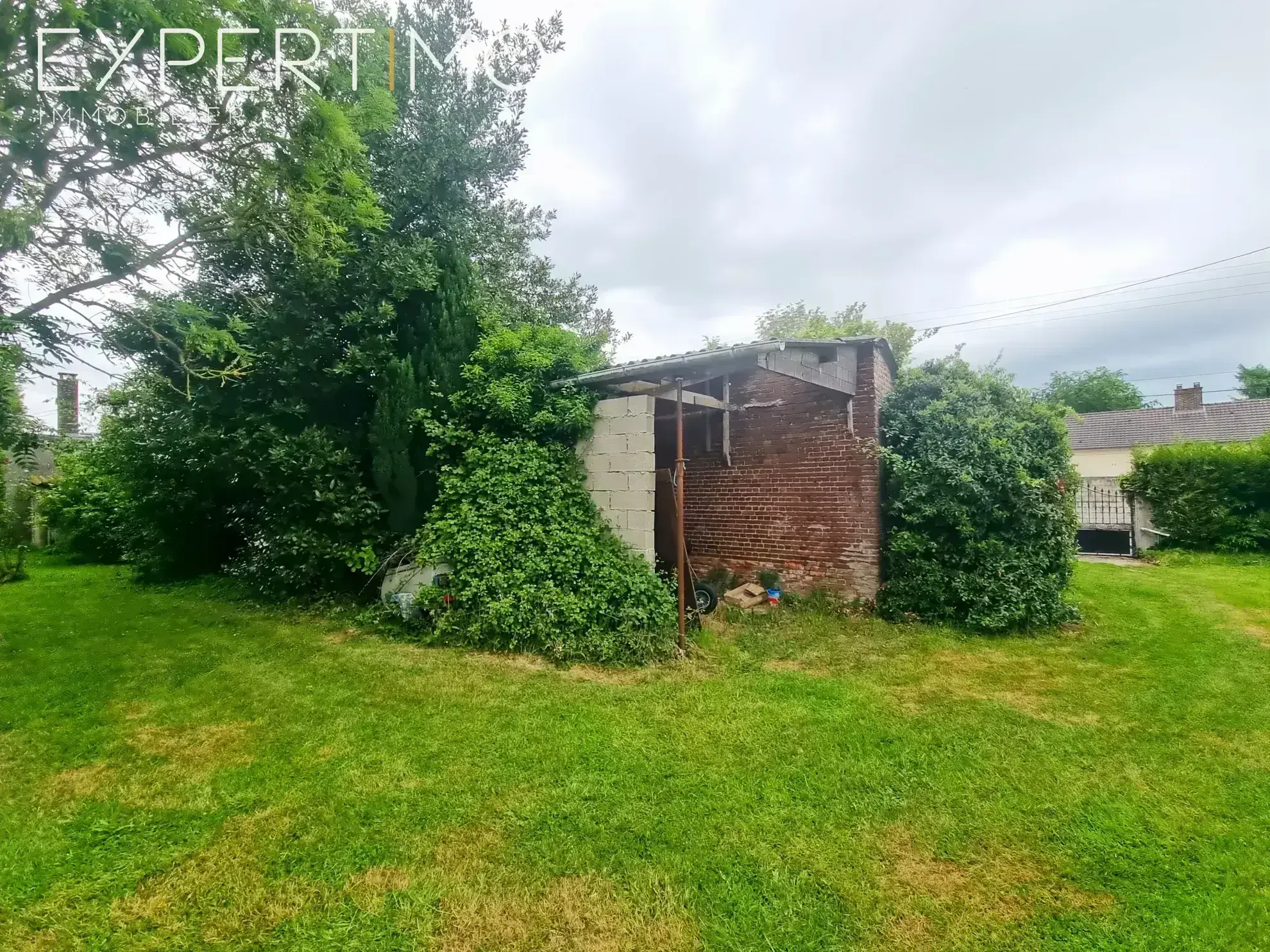 Maison de 147 m² à Feuquieres-en-Vimeu avec garage et atelier, proche baie de Somme 