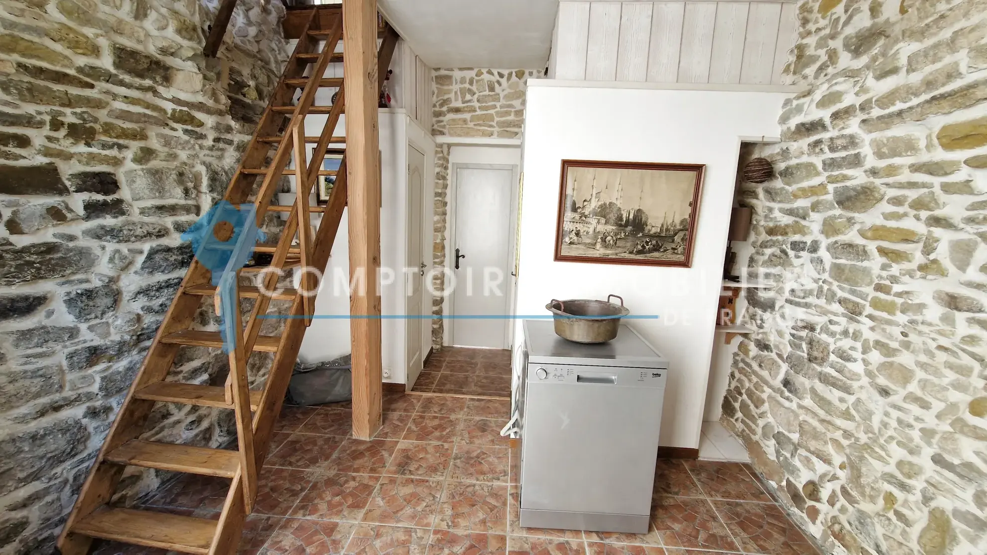 Belle maison de village avec dépendance et vue dans le Gard 