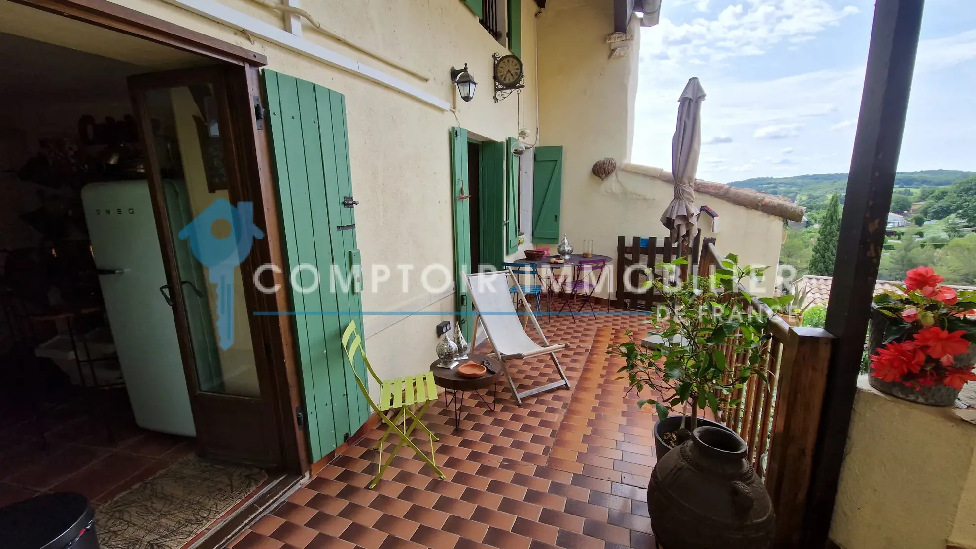 Belle maison de village avec dépendance et vue dans le Gard 