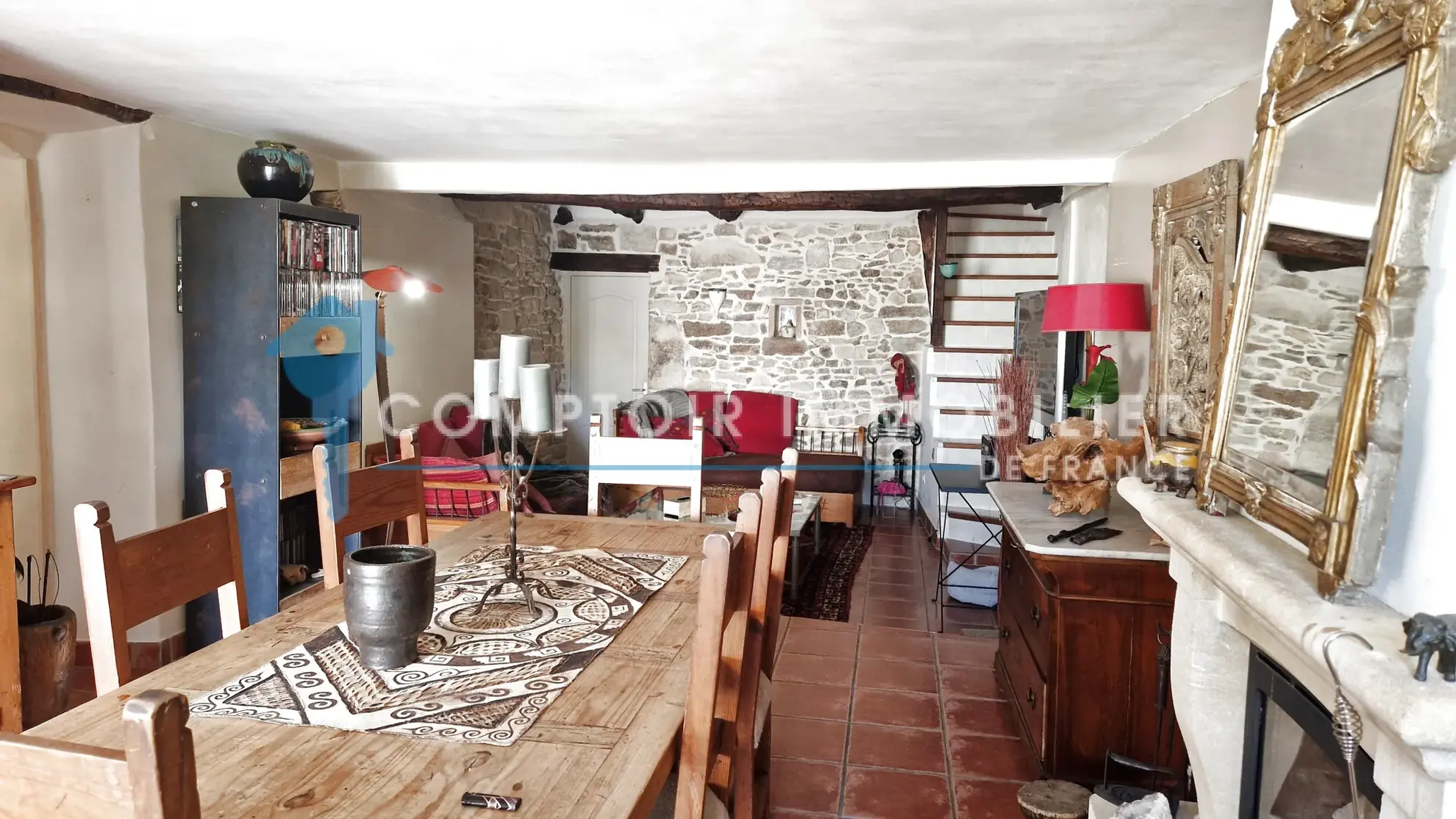 Belle maison de village avec dépendance et vue dans le Gard 