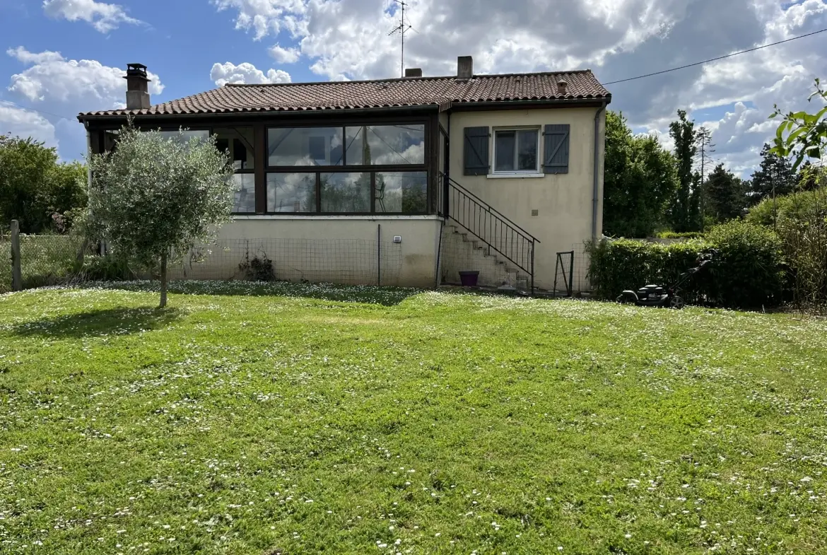 Maison 7 pièces de 160 m² avec grand jardin proche Thouars 