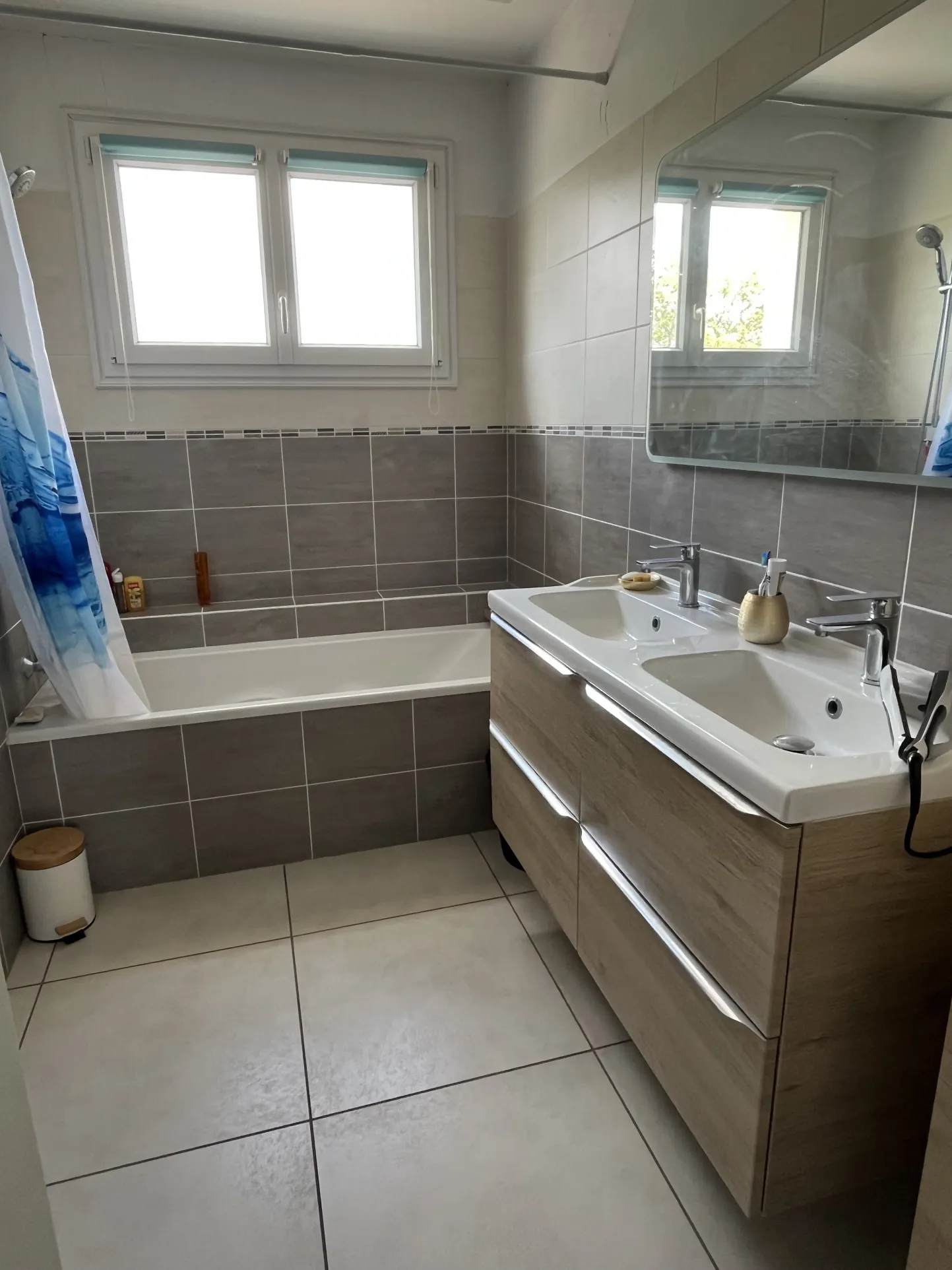 Maison 7 pièces de 160 m² avec grand jardin proche Thouars 