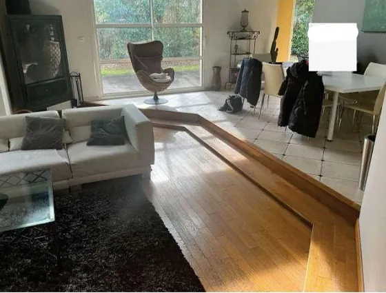 Spacieuse maison T7 à Quevillon avec jardin et 6 chambres en vente aux enchères 