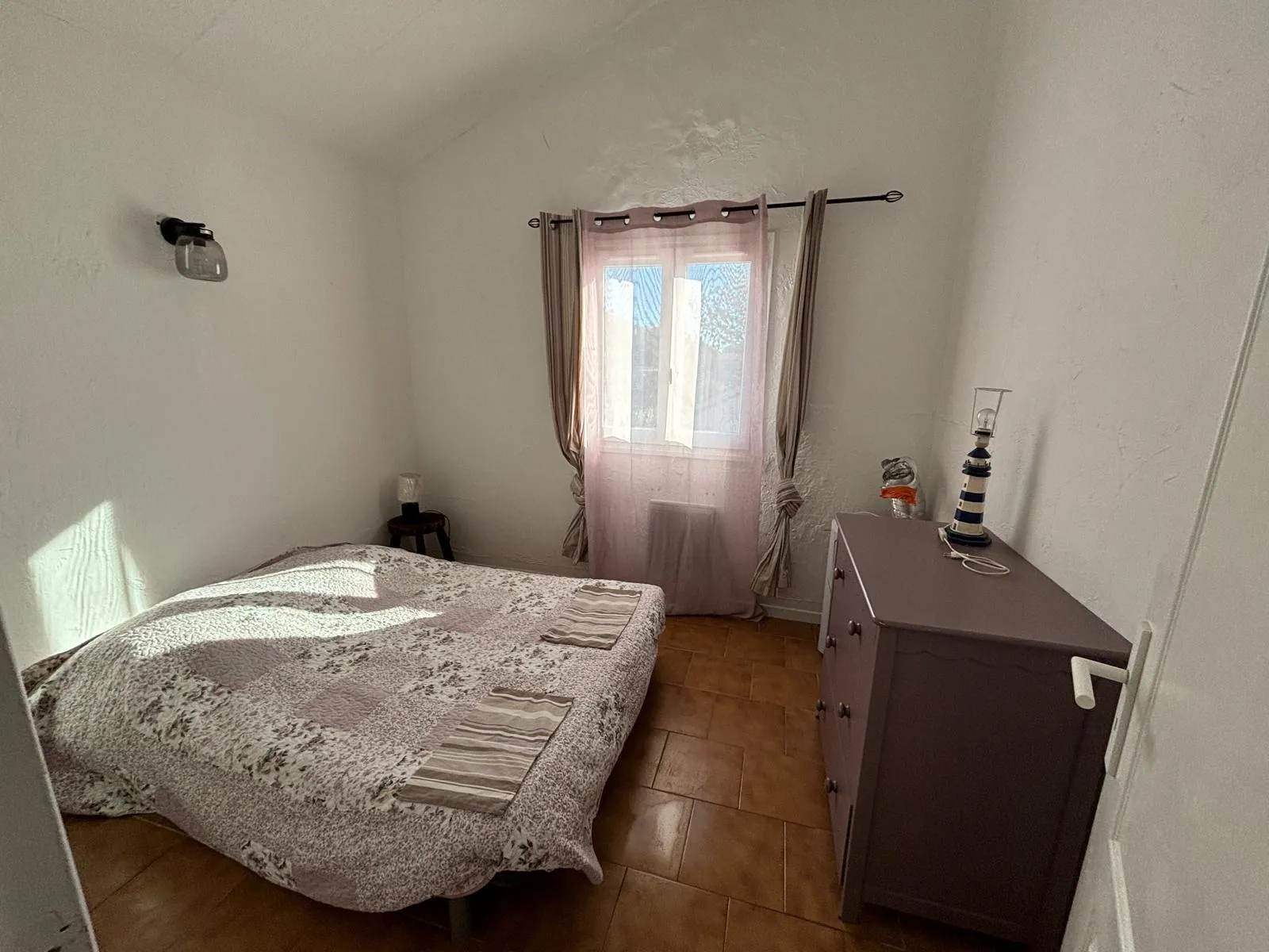 Villa mitoyenne à Poggio Mezzana à 300m de la plage avec jardin et 2 chambres 
