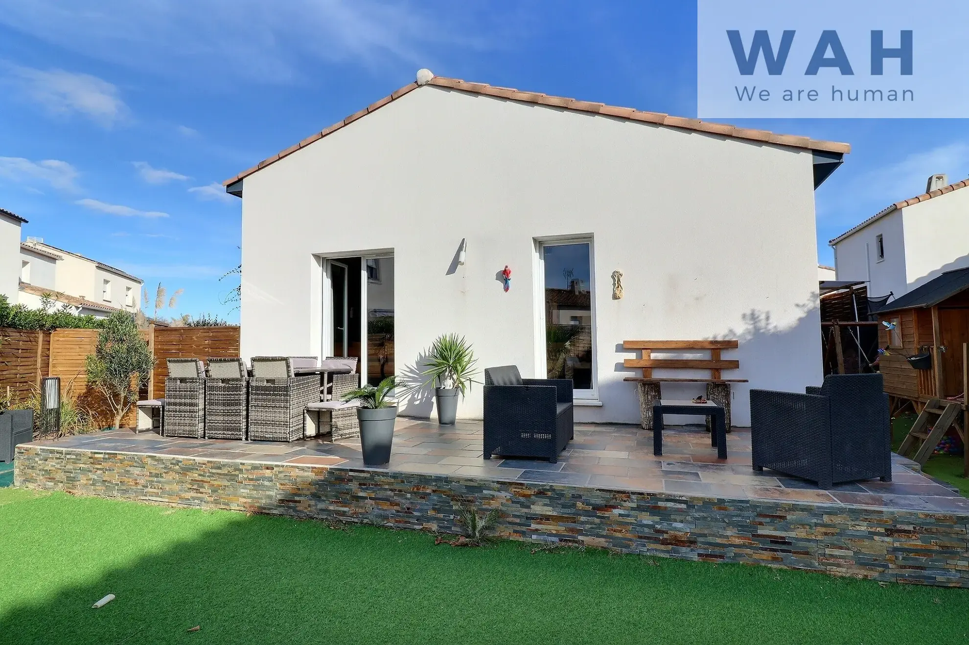 Villa moderne de plain-pied à vendre à Codognan (30920) avec jardin et garage 