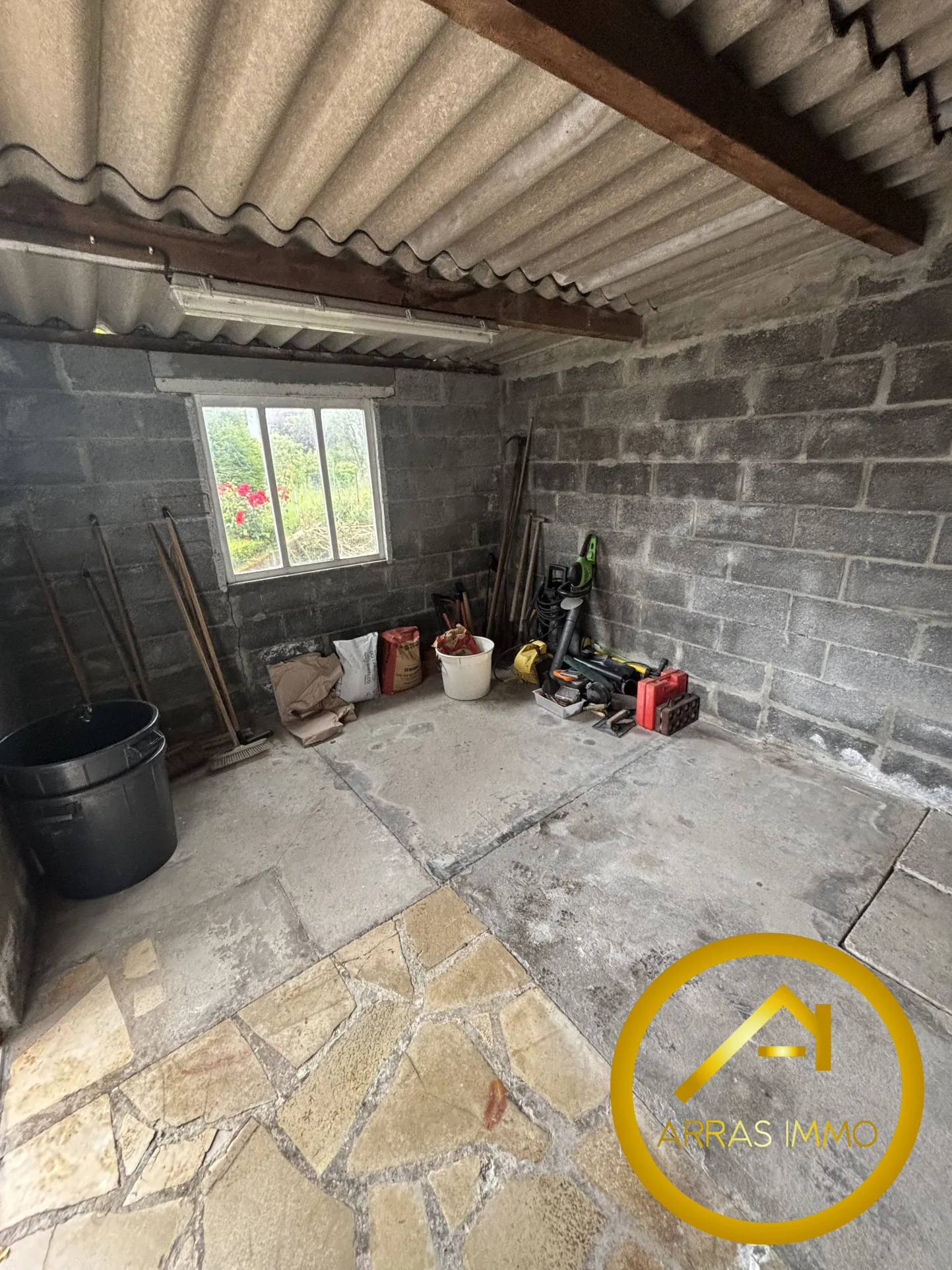 Charmante maison individuelle de 108 m² à Angres avec grand potentiel 