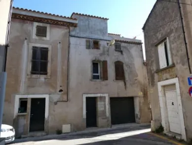 Villa de 110 m² à vendre à Canet pour 30 000 € - Opportunité rare en vente aux enchères