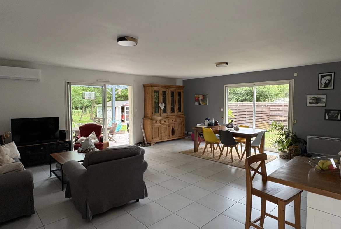 Maison 3 chambres à vendre à Sauternes, calme et lumineuse avec jardin et garage 