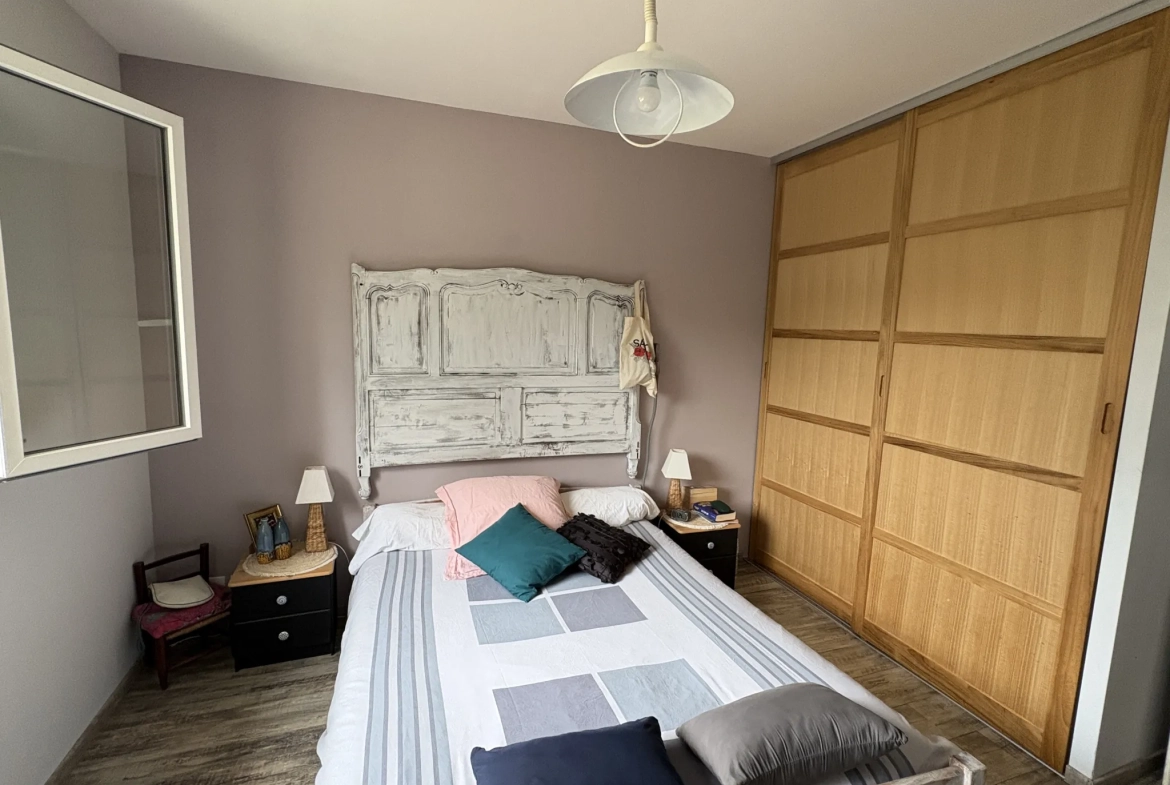 Maison 3 chambres à vendre à Sauternes, calme et lumineuse avec jardin et garage 