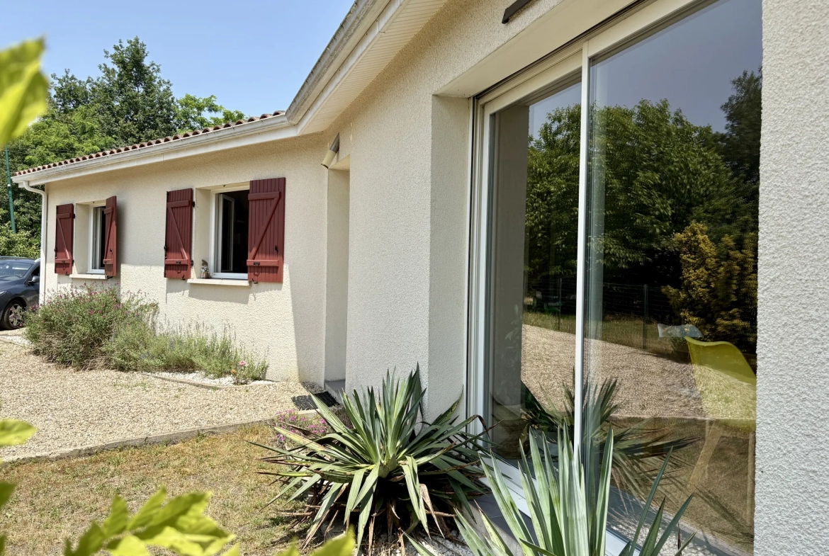 Maison à vendre à Sauternes avec 3 chambres, terrasse et garage près de Langon 