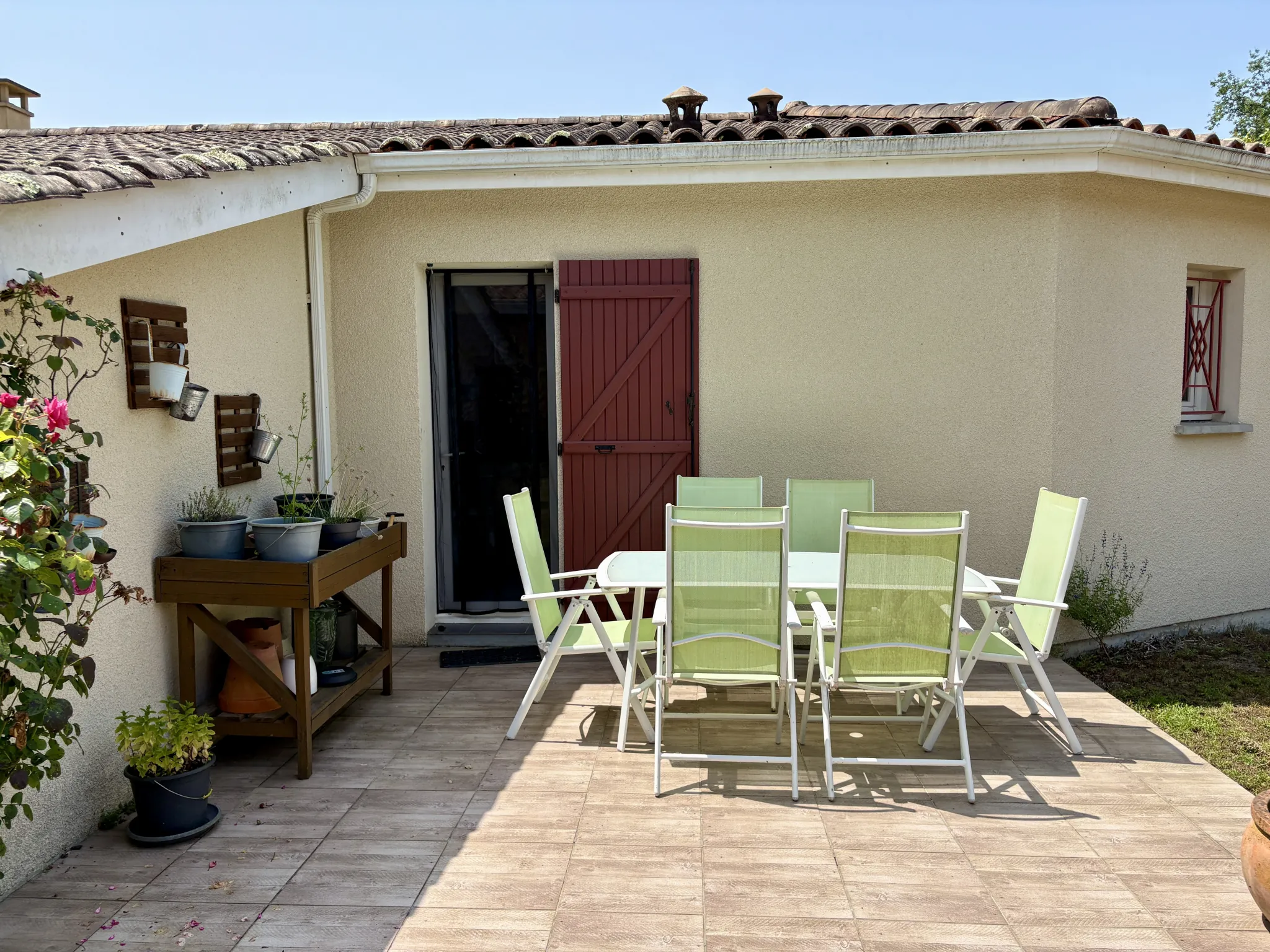 Maison à vendre à Sauternes avec 3 chambres, terrasse et garage près de Langon 