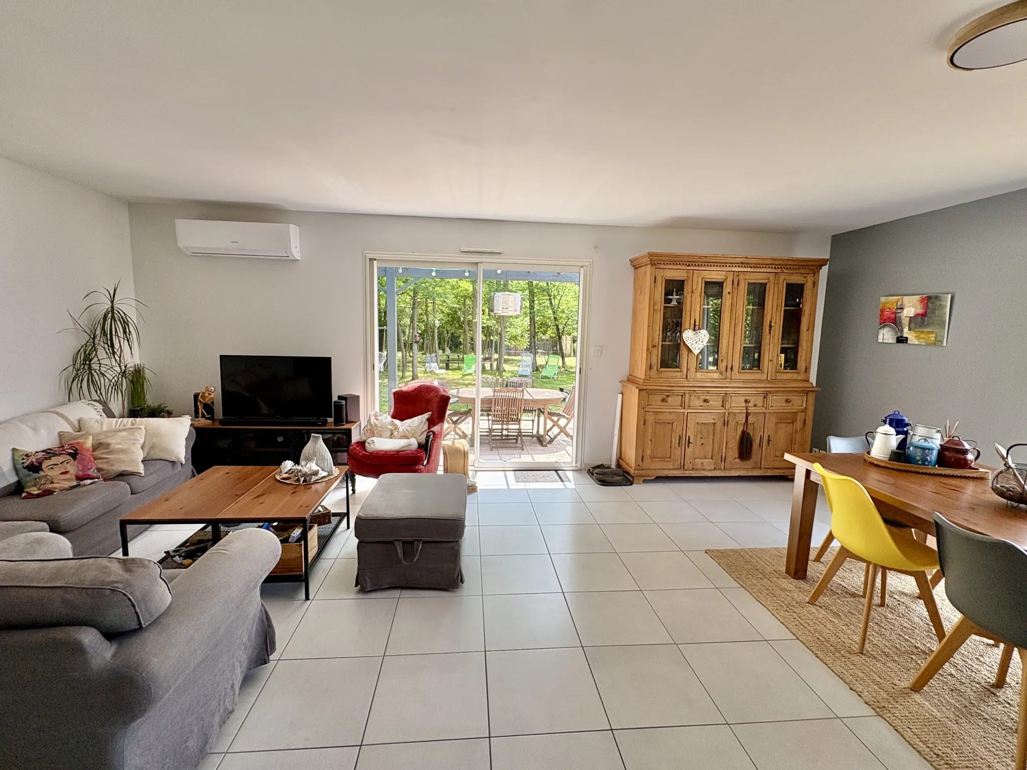 Maison à vendre à Sauternes avec 3 chambres, terrasse et garage près de Langon 