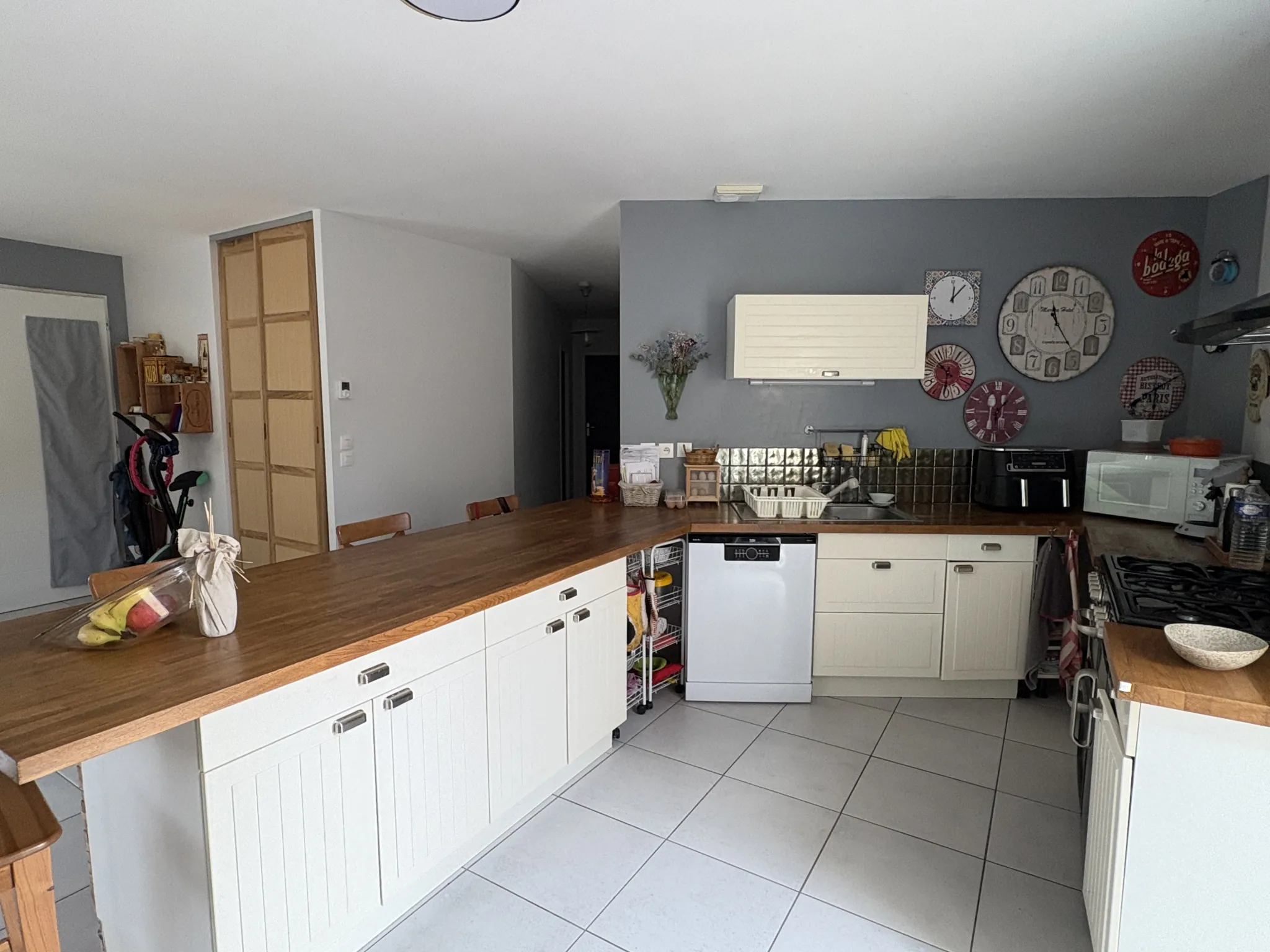 Maison 3 chambres à vendre à Sauternes, calme et lumineuse avec jardin et garage 