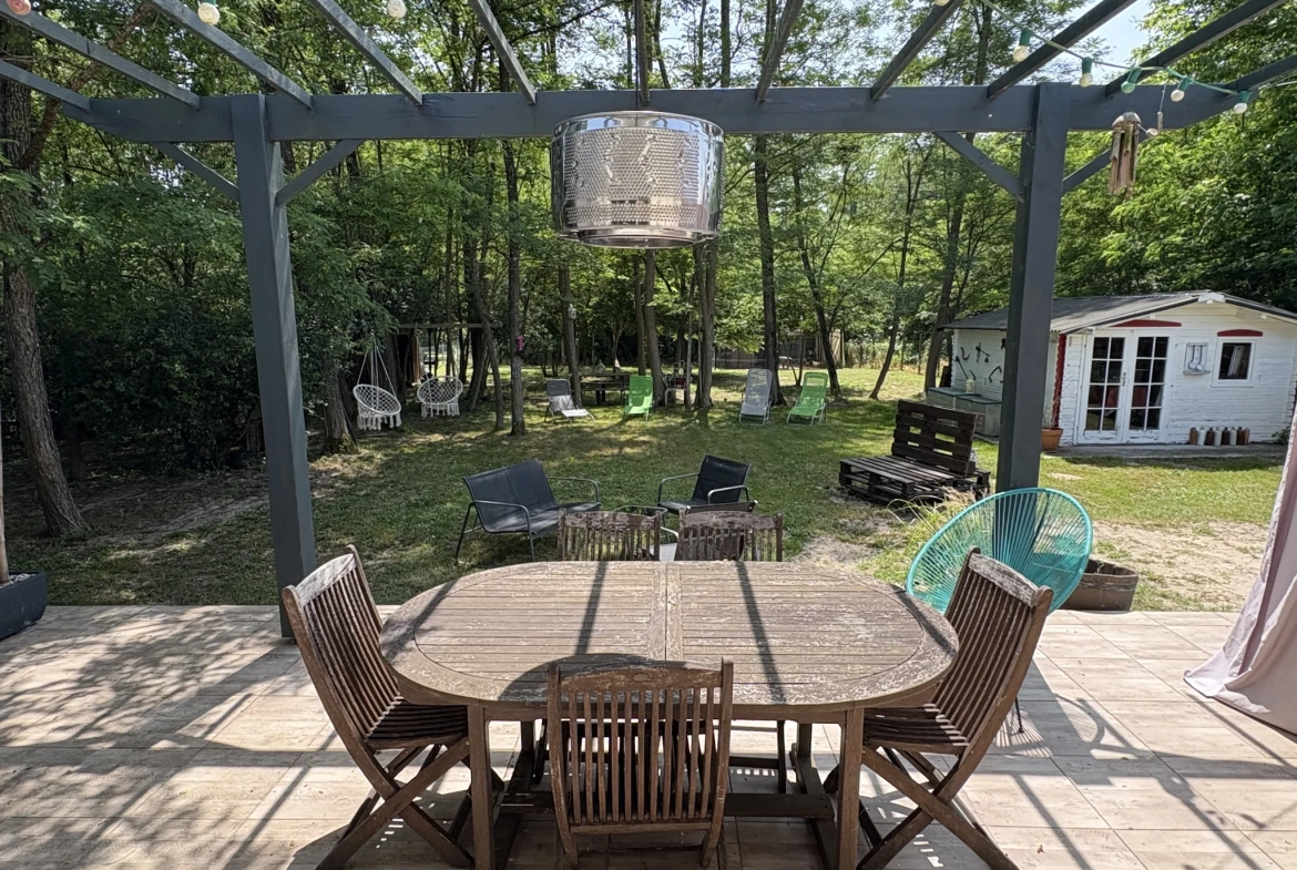 Maison à vendre à Sauternes avec 3 chambres, terrasse et garage près de Langon 