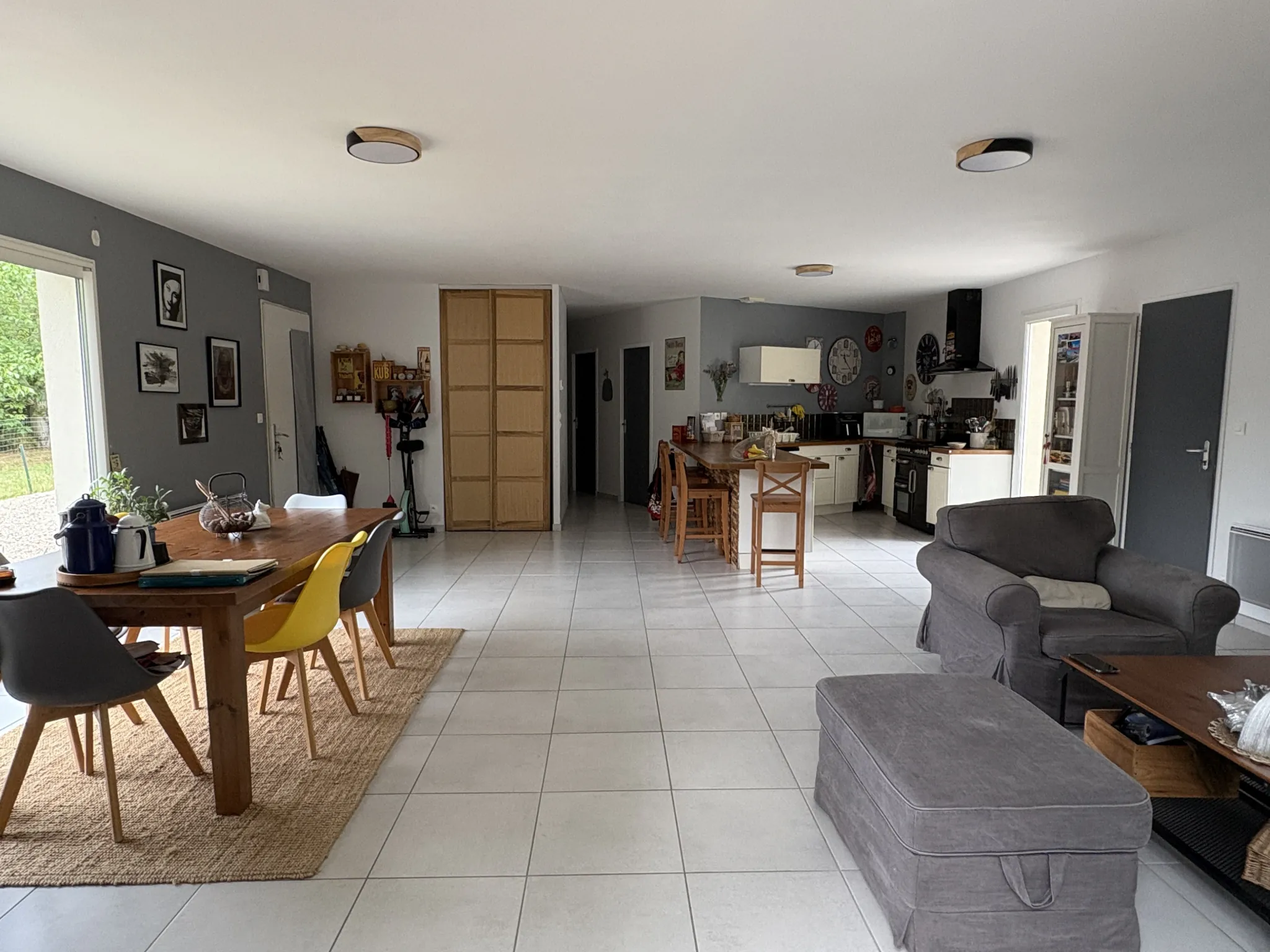 Maison 3 chambres à vendre à Sauternes, calme et lumineuse avec jardin et garage 