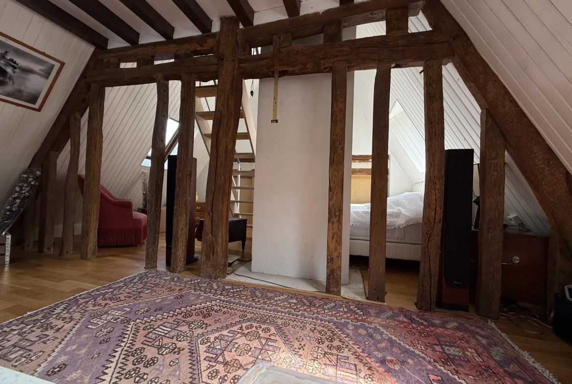 Charmante maison de caractère avec vue campagne à Guerquesalles 