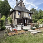 Charmante maison de caractère avec vue campagne à Guerquesalles