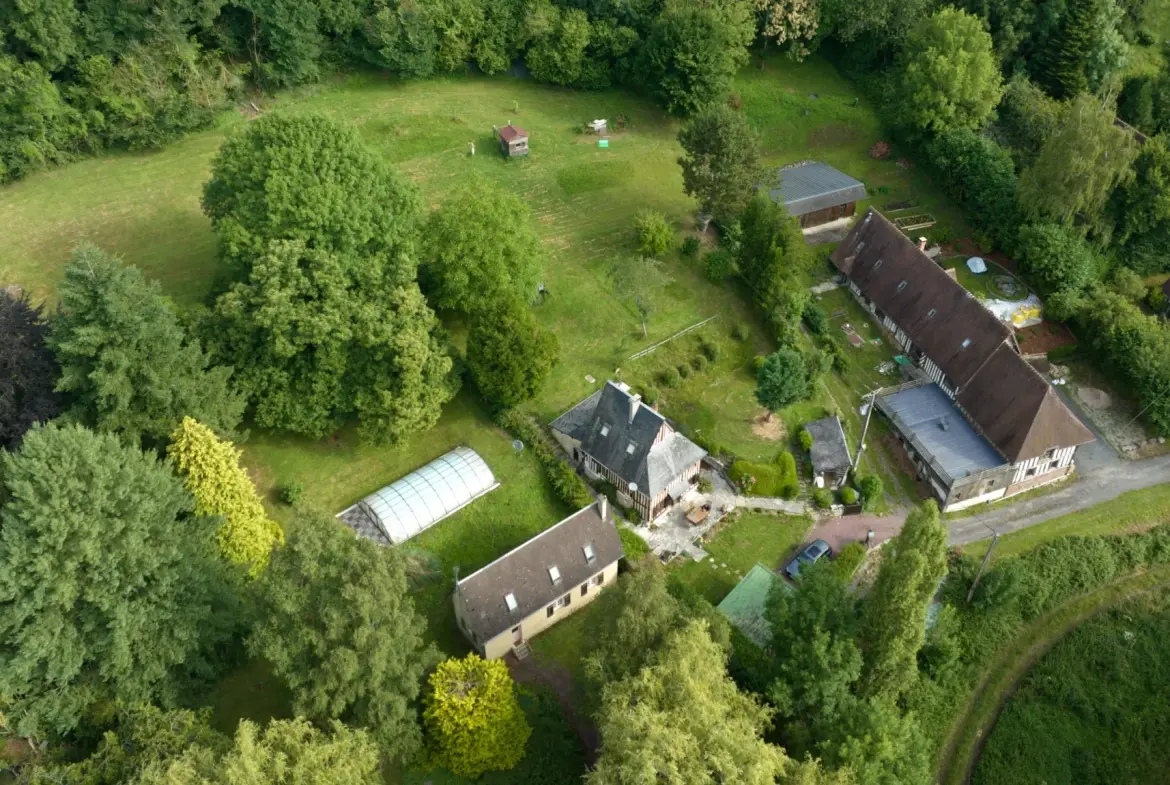Charmante maison de caractère avec vue campagne à Guerquesalles 