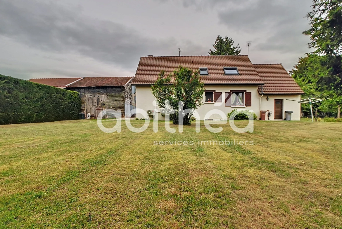 Charmante maison à Piney de 131 m² avec grands espaces et panneaux solaires 