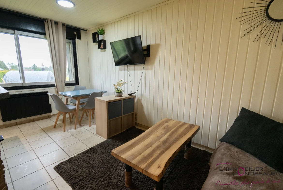 Appartement T2 avec garage à Les Fourgs - Proche frontière et douane 