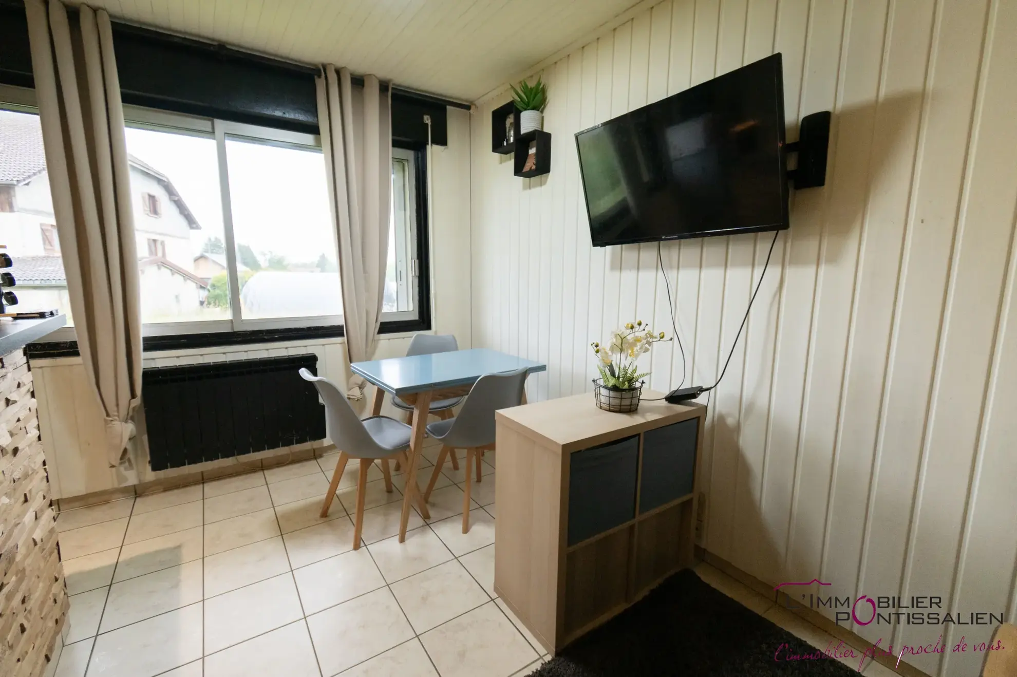 Appartement T2 avec garage à Les Fourgs - Proche frontière et douane 