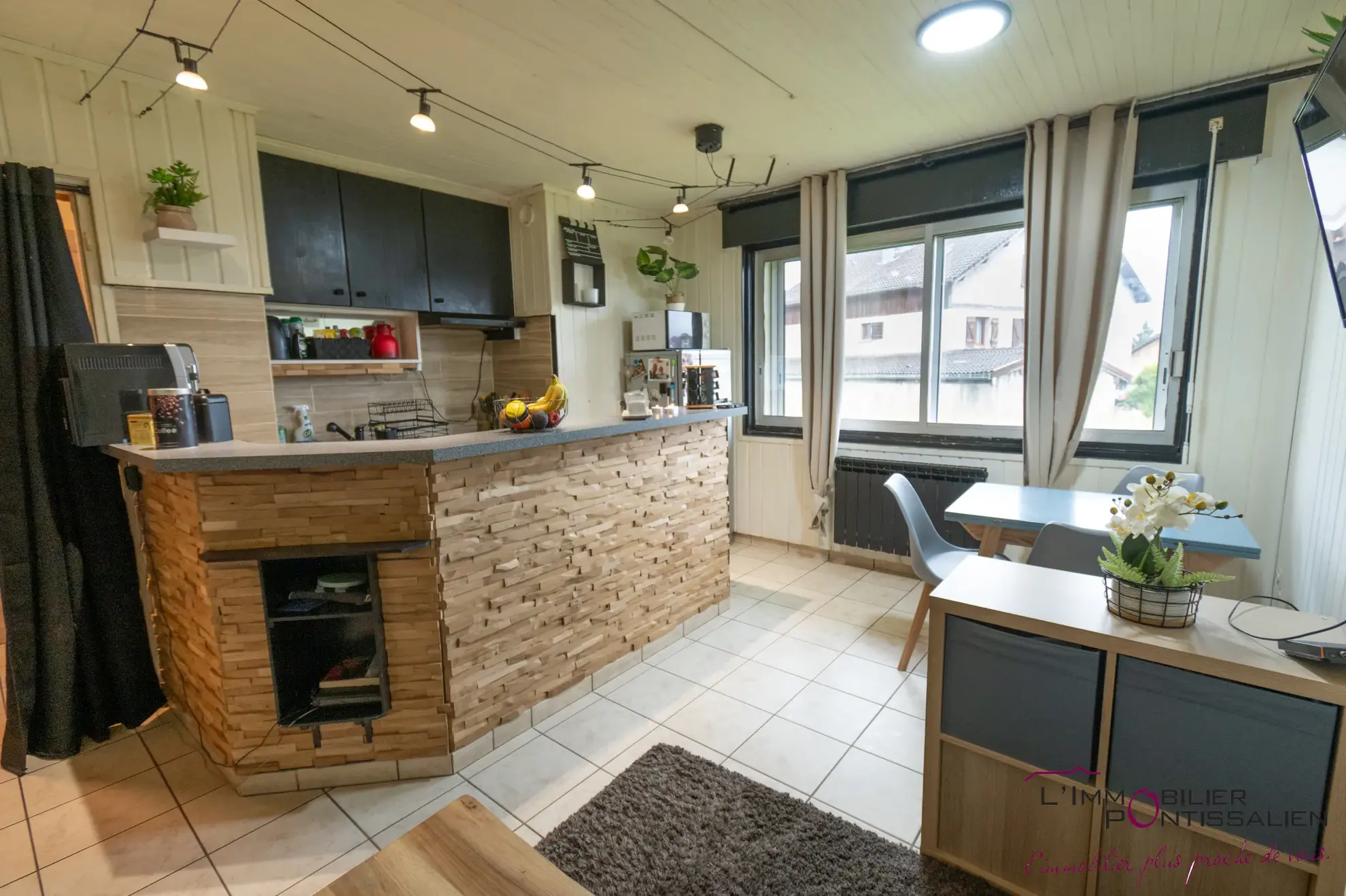 Appartement T2 avec garage à Les Fourgs - Proche frontière et douane 