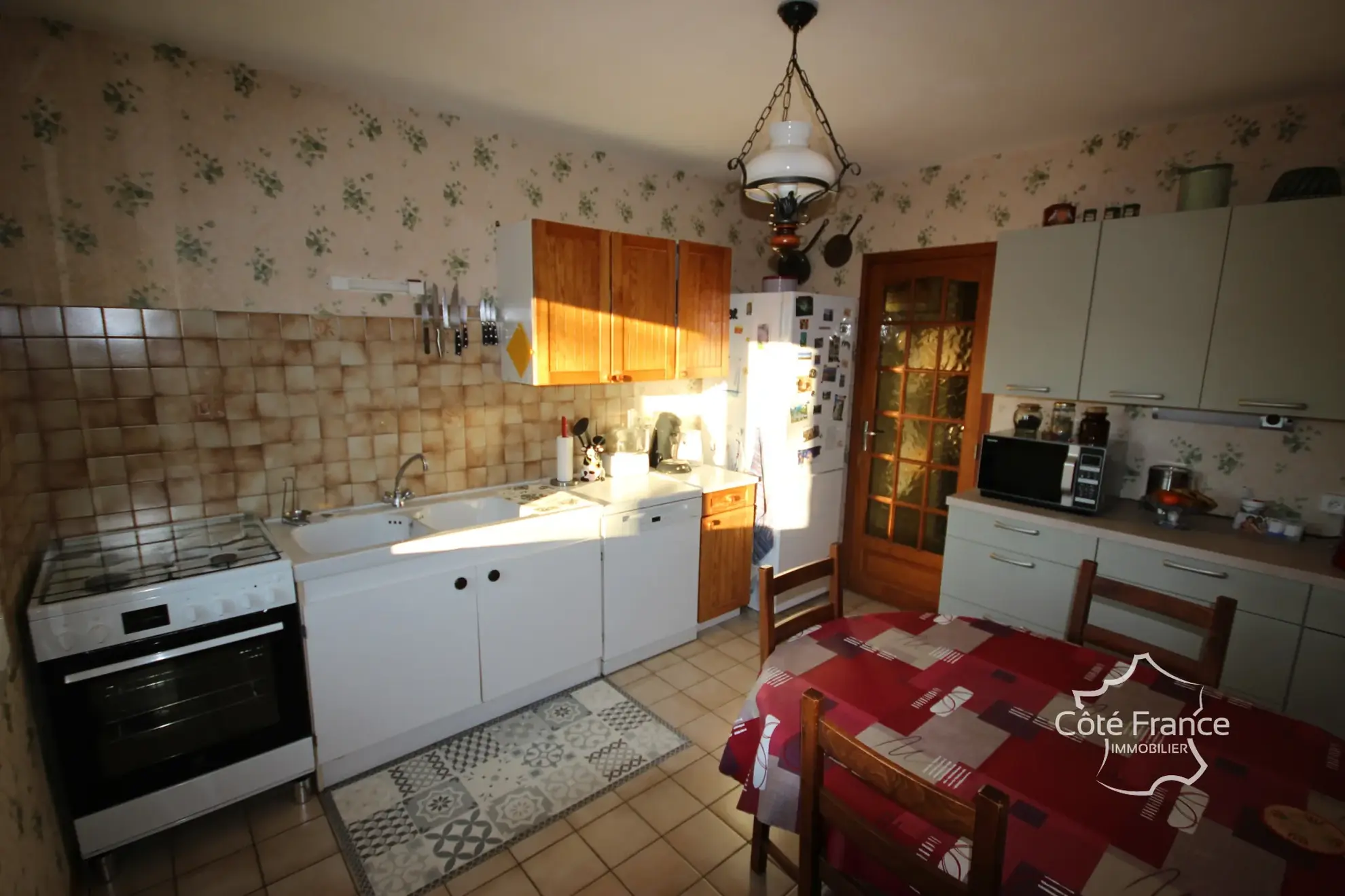 Maison familiale de plain-pied avec terrain proche de la nature à Rancennes 