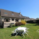 Maison familiale de plain-pied avec terrain proche de la nature à Rancennes