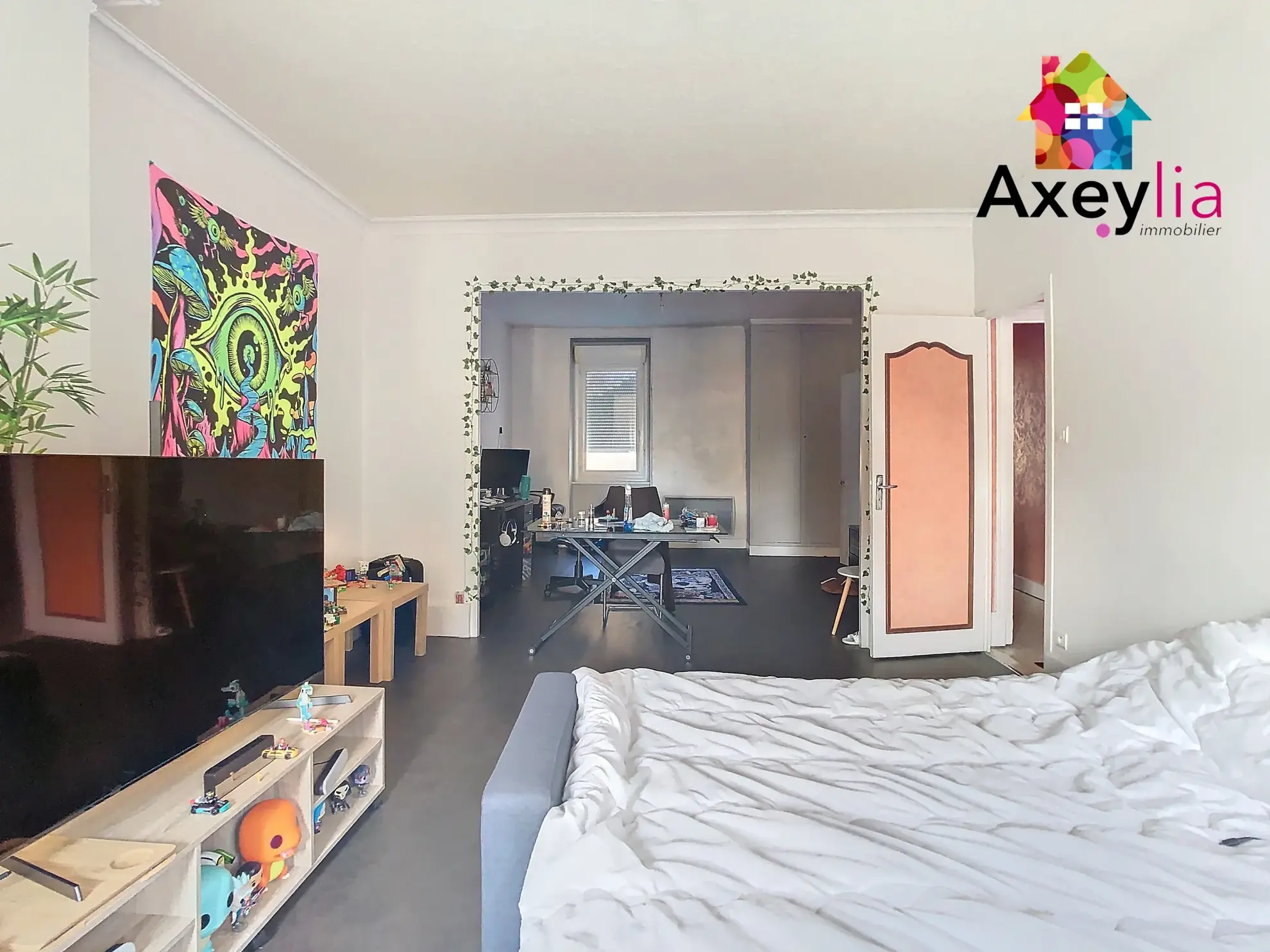 Immeuble à vendre à Digoin avec local commercial et appartement loué 