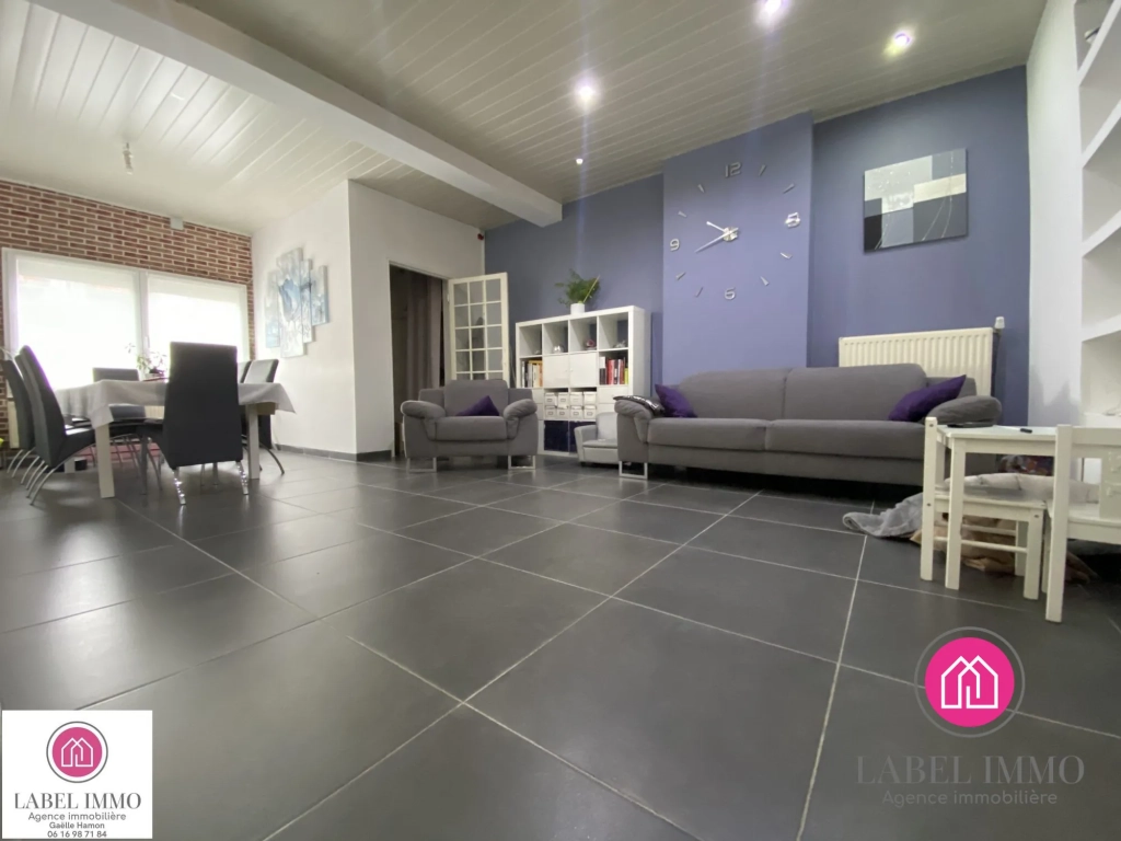 Maison semi-individuelle avec jardin et espace polyvalent à Lourches