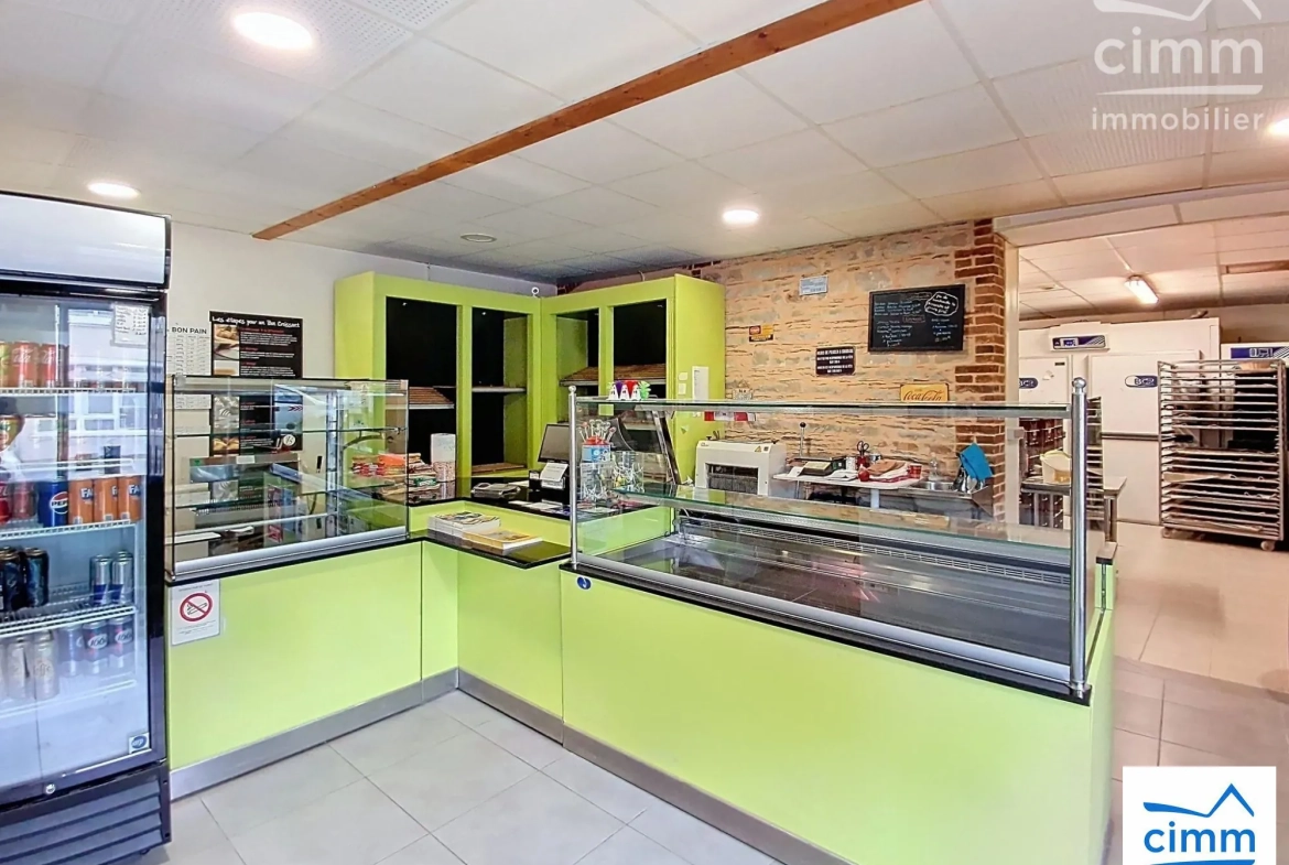 Fonds de commerce boulangerie, pâtisserie et épicerie à Saint-Sulpice-des-Landes, parfait état 