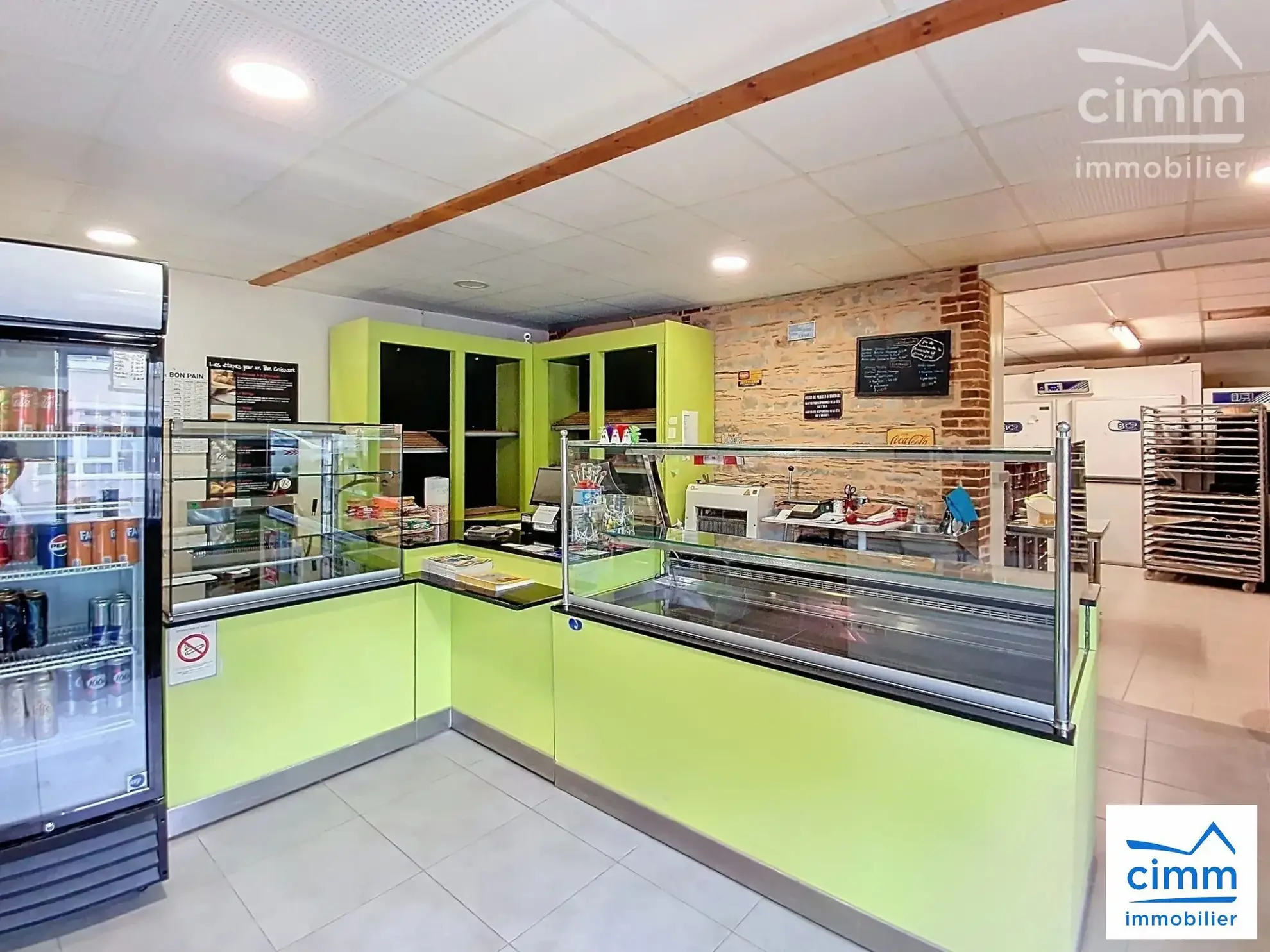 Fonds de commerce boulangerie, pâtisserie et épicerie à Saint-Sulpice-des-Landes, parfait état 