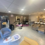 Local commercial à vendre à Althen-des-Paluds - 50 m²