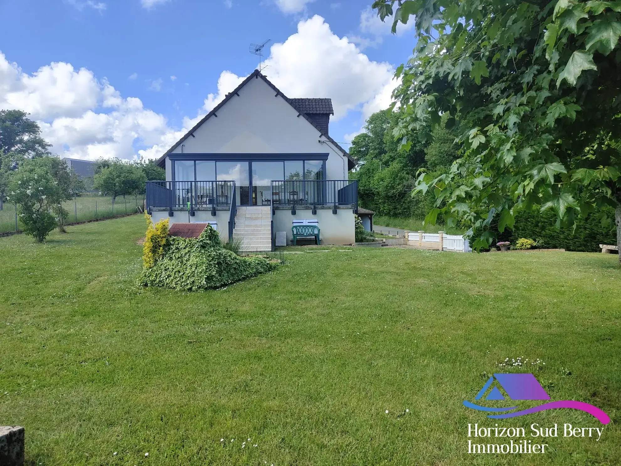 Jardin Charmante maison de 4 chambres avec studio et jardin clos à La Châtre 