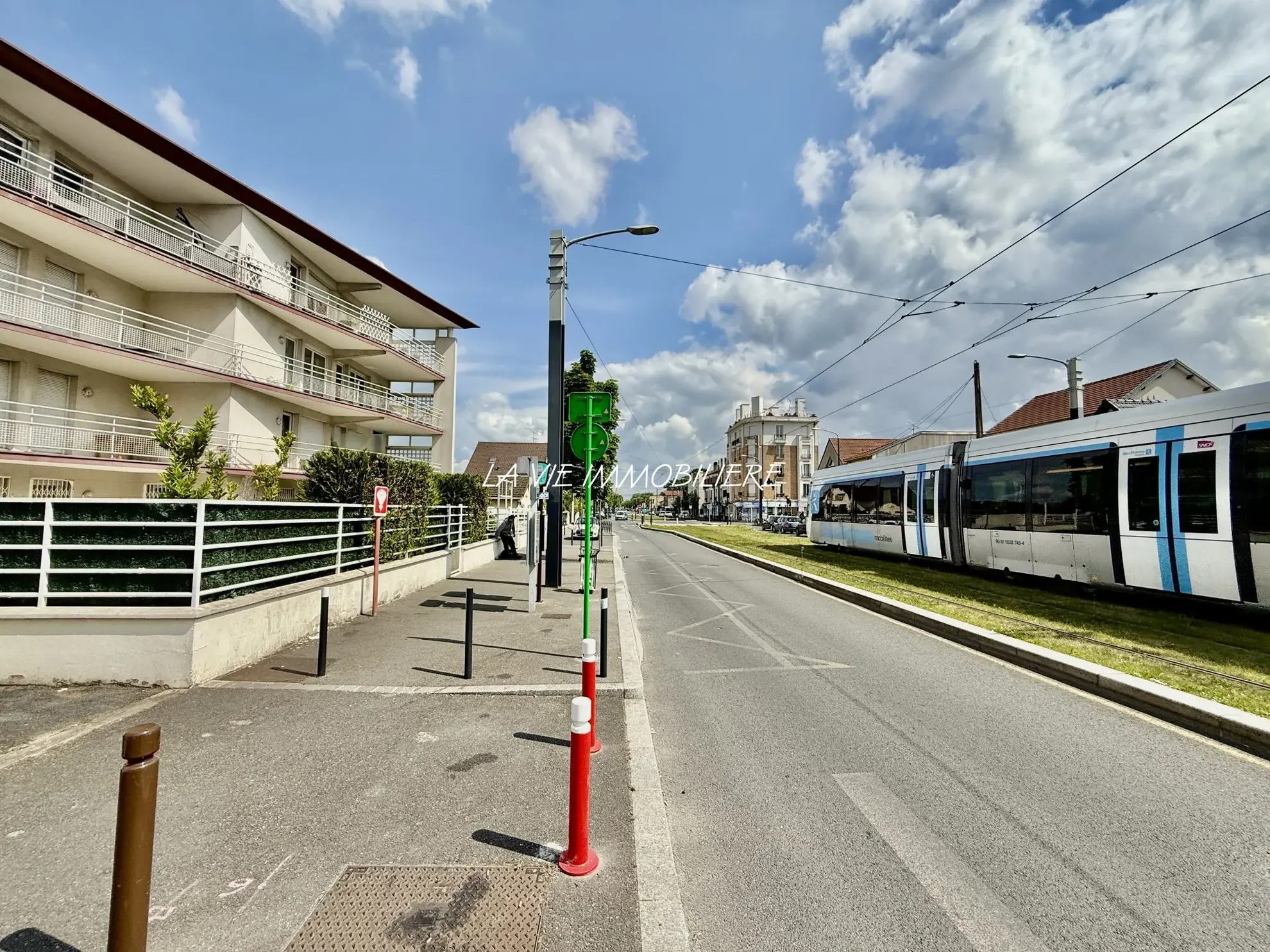 Appartement 2 pièces avec vue jardin à Livry-Gargan - Opportunité à saisir 