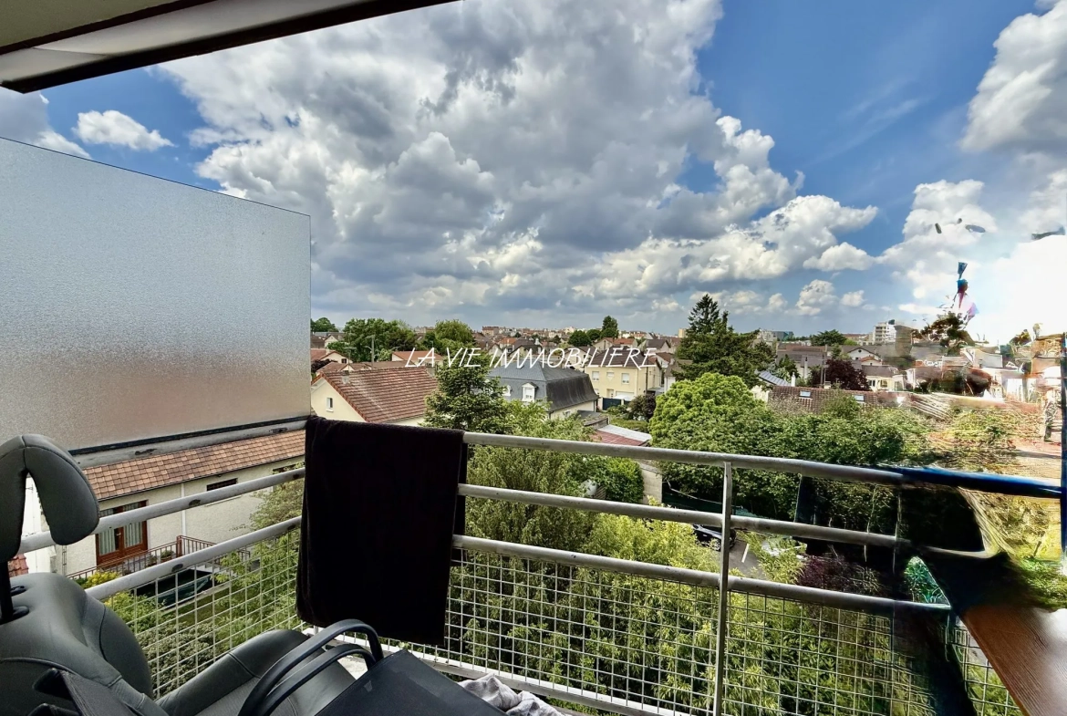 Appartement 2 pièces avec vue jardin à Livry-Gargan - Opportunité à saisir 
