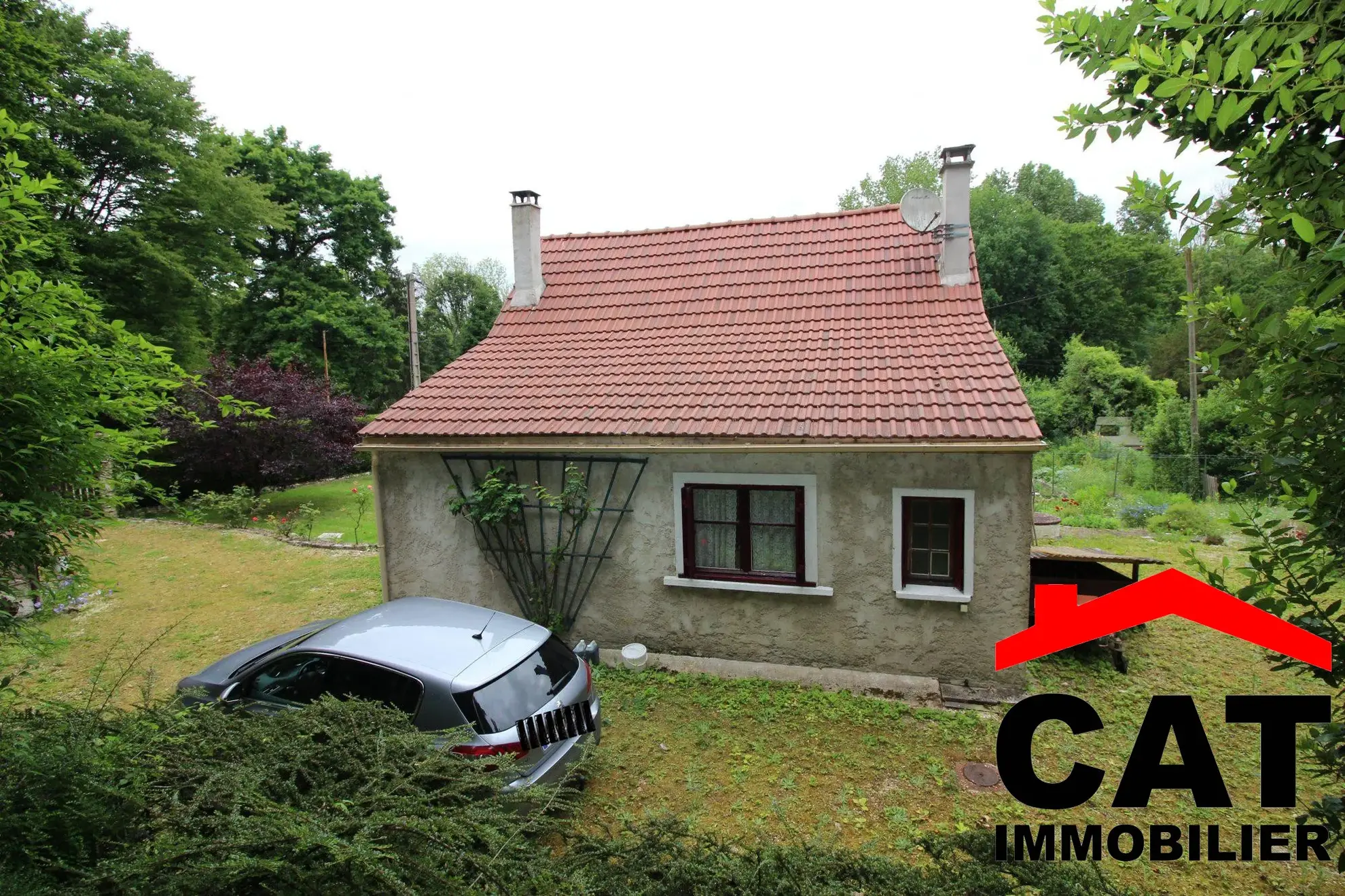 Maison avec grand jardin, véranda et dépendances à Saint-Mammès 