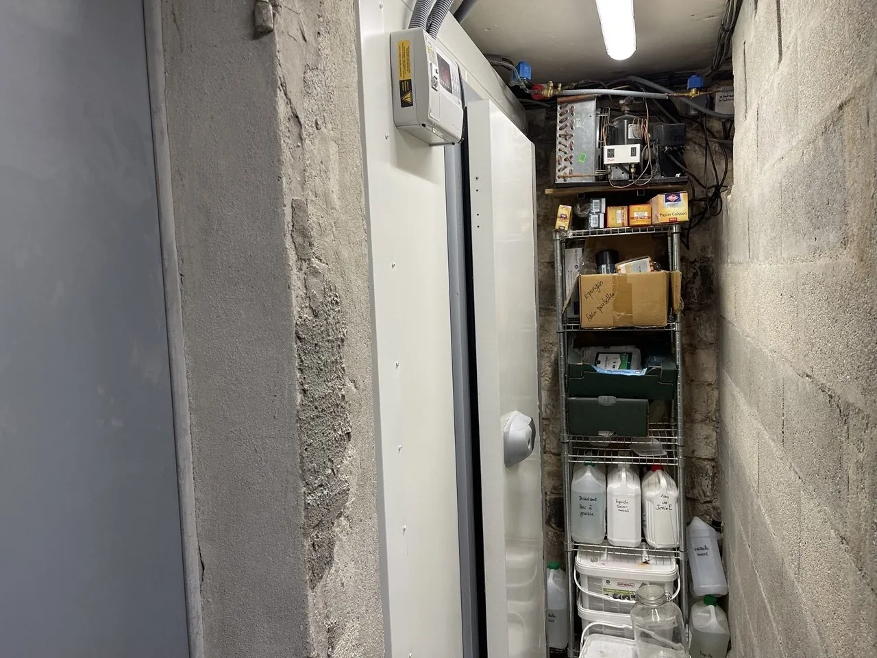 Restaurant avec extraction 400 et 28 couverts à vendre dans le 20ème Paris 
