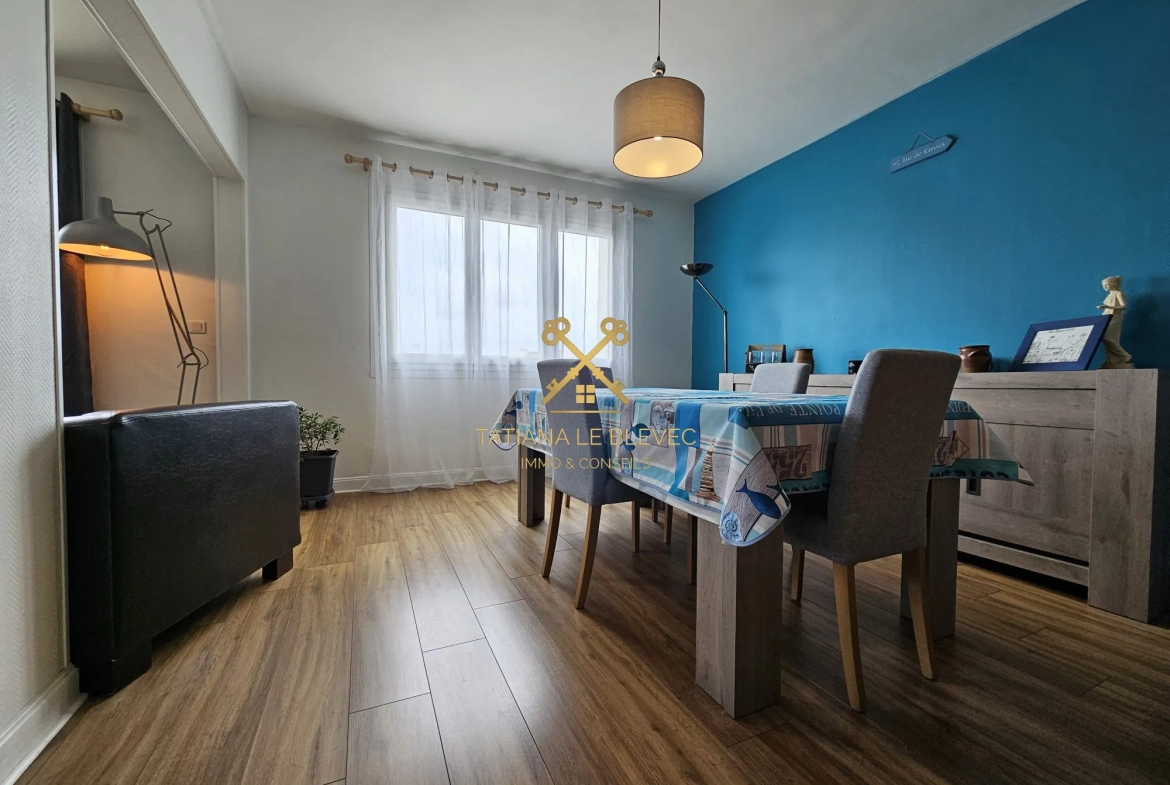 Appartement 3 pièces à Lorient avec vue dégagée et nombreux conforts 