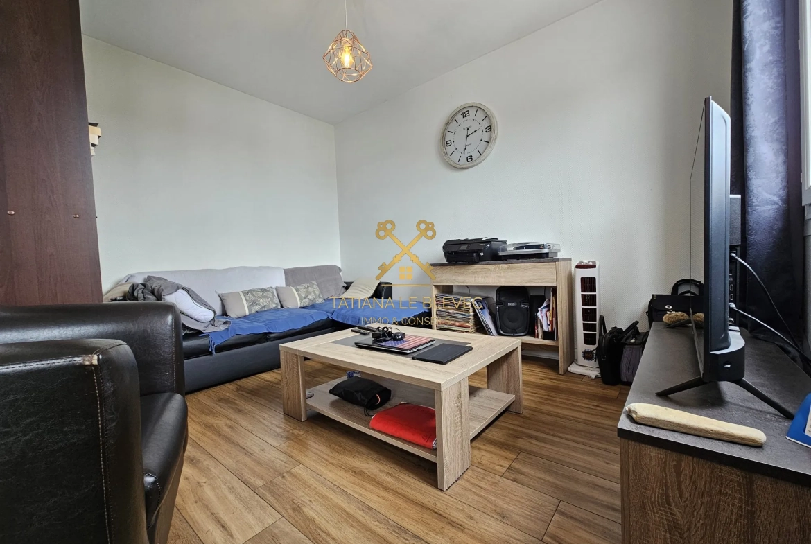 Appartement 3 pièces à Lorient avec vue dégagée et nombreux conforts 