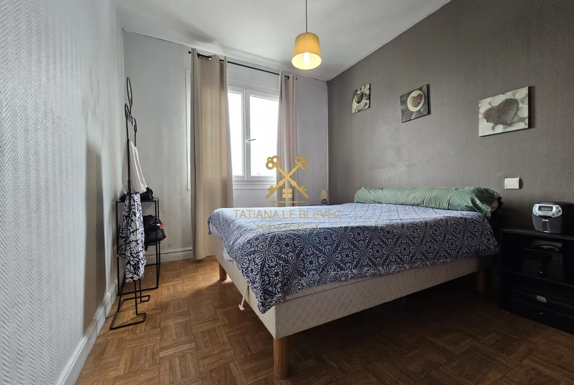 Appartement 3 pièces à Lorient avec vue dégagée et nombreux conforts 