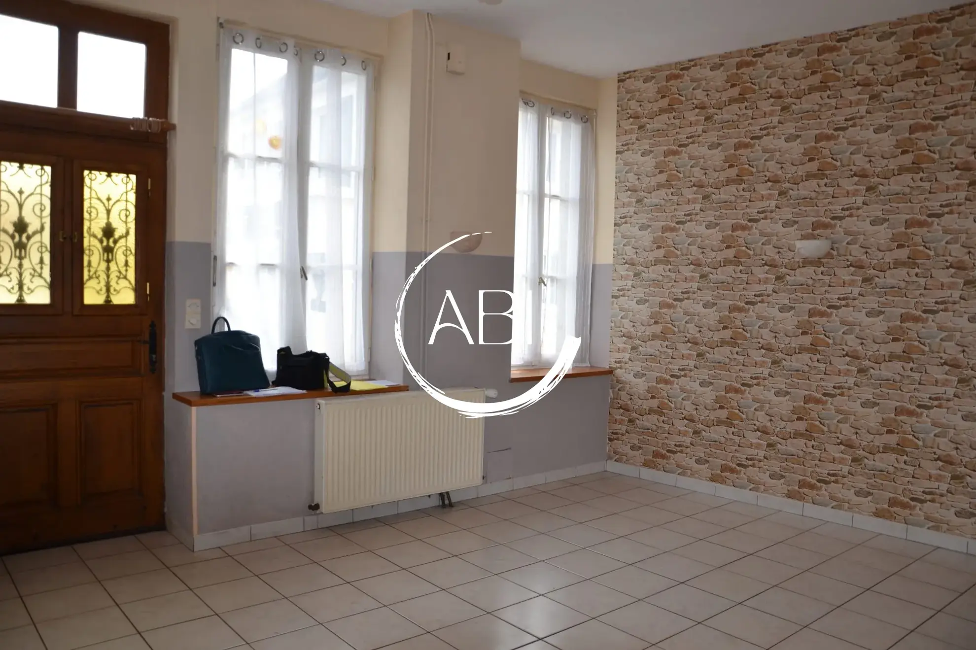 Maison en pierre à vendre proche Bagnoles de l'Orne - 88 m² avec terrain et garage 
