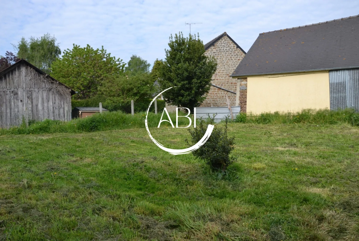 Maison en pierre à vendre proche Bagnoles de l'Orne - 88 m² avec terrain et garage 
