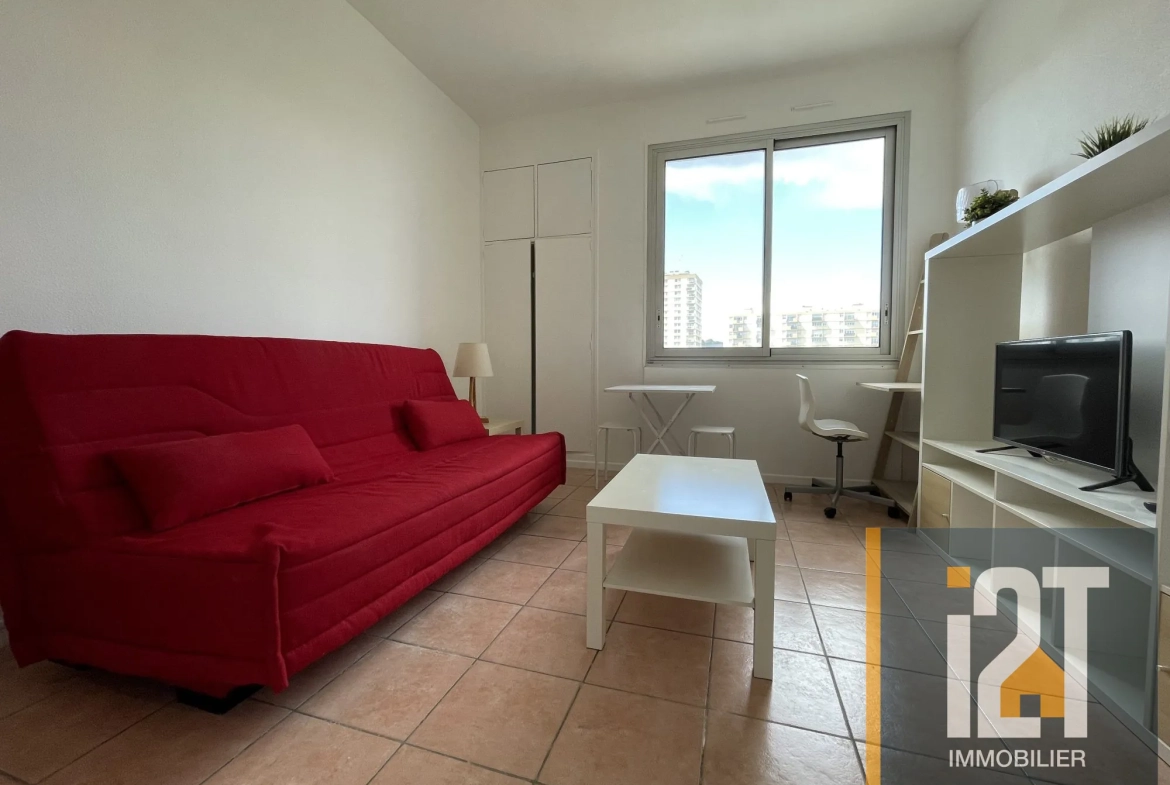 Studio à vendre à Neimes, résidence avec ascenseur, proche centre-ville 