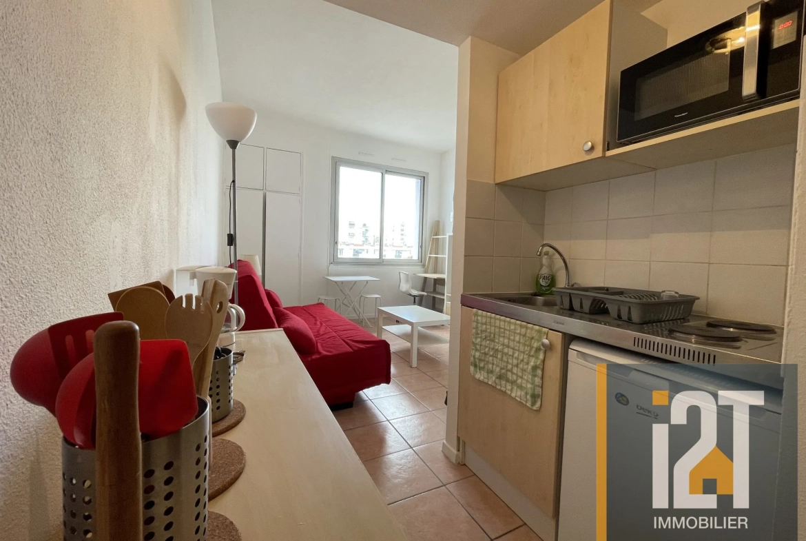 Studio à vendre à Neimes, résidence avec ascenseur, proche centre-ville 