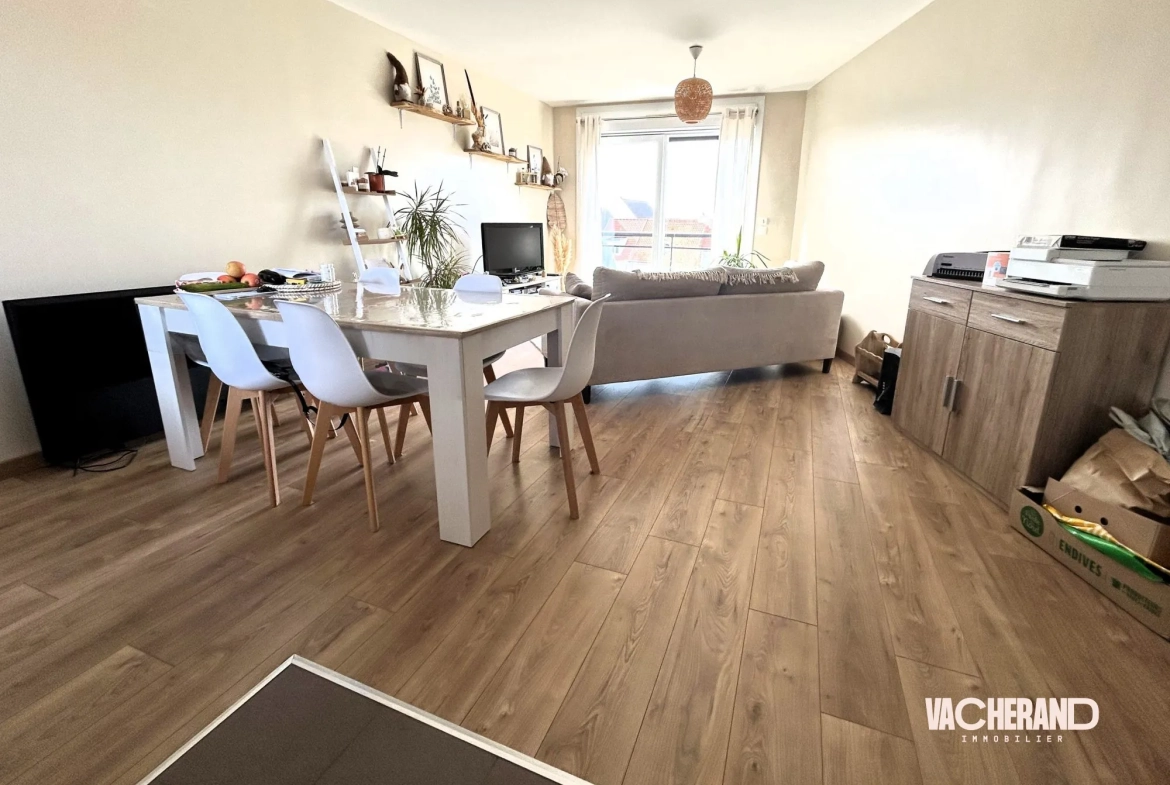 Appartement 2 pièces de 50 m² avec balcon sud à Saint-Martin-Boulogne 
