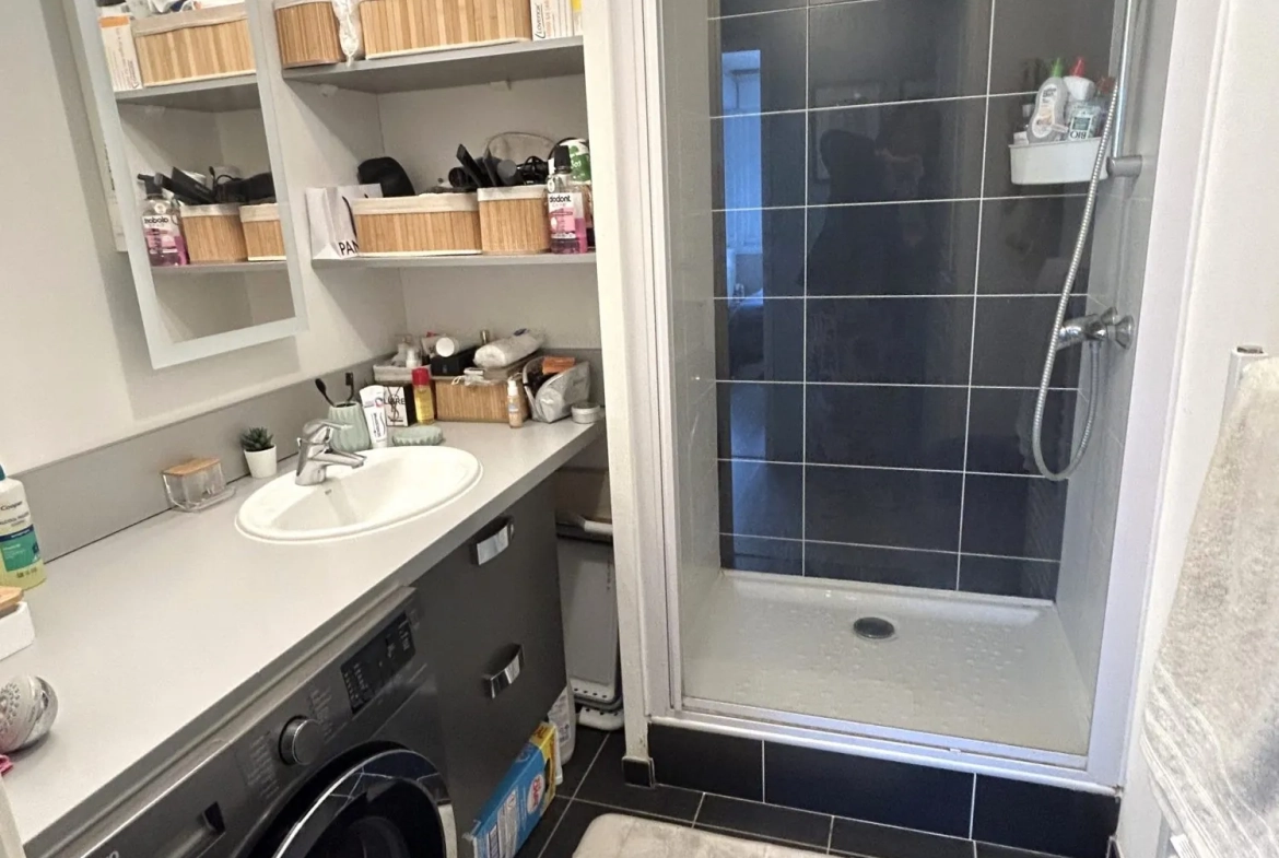 Appartement 2 pièces de 50 m² avec balcon sud à Saint-Martin-Boulogne 