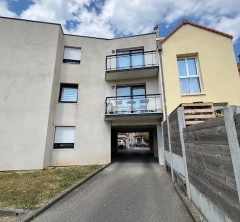 Appartement 2 pièces de 50 m² avec balcon sud à Saint-Martin-Boulogne