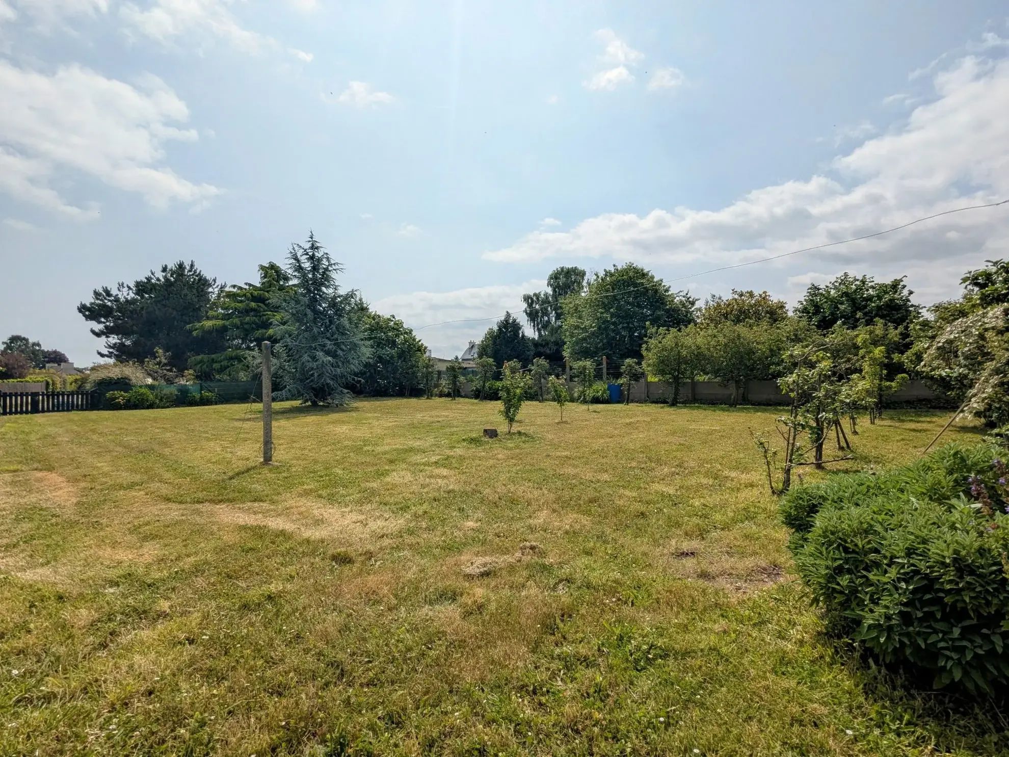 Terrain à vendre à Binic-Étables-sur-Mer - Emplacement privilégié et constructible 